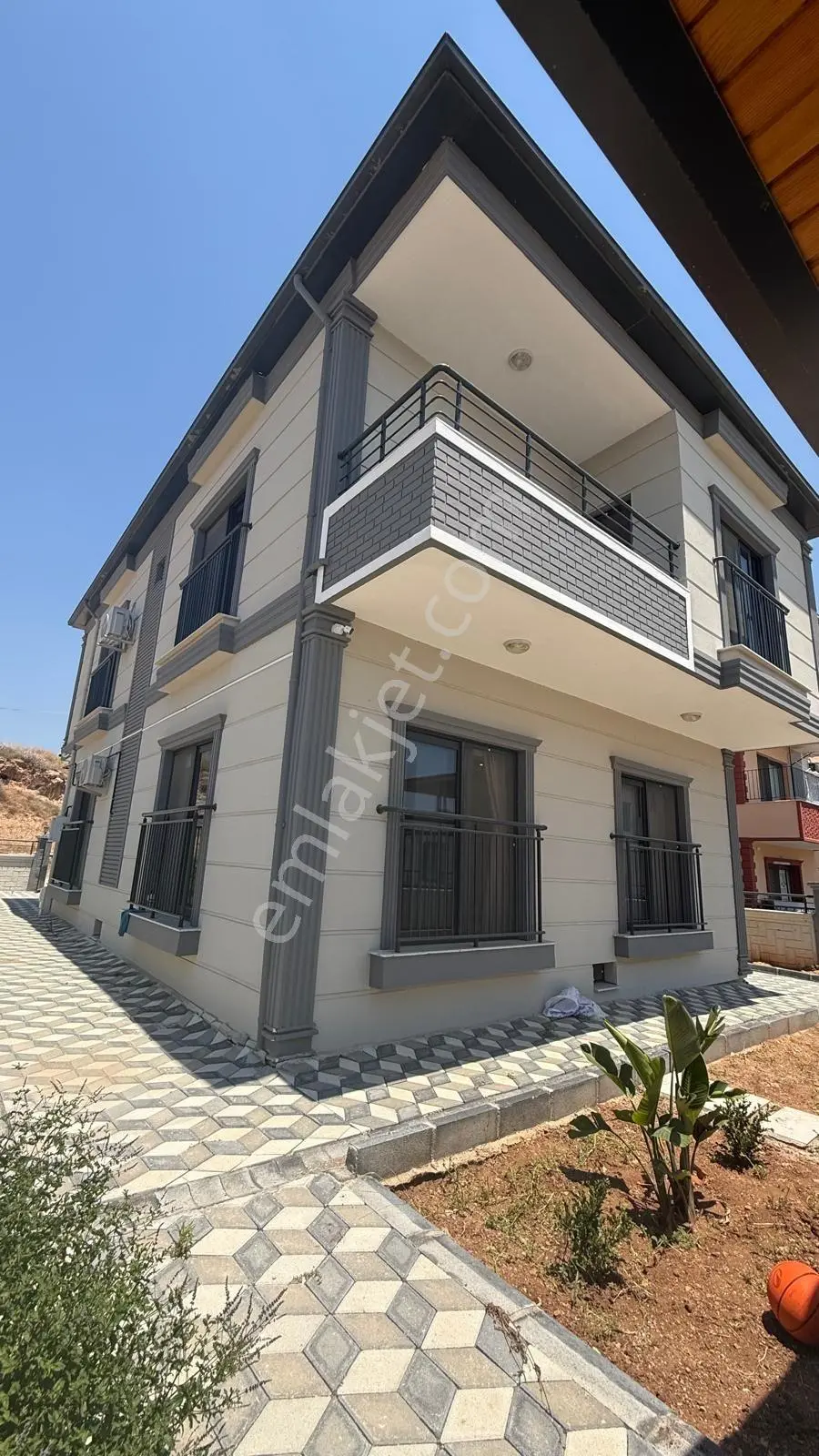 Adana Sarıçam Çarkıparede 6+1 Villamız Satılıktır