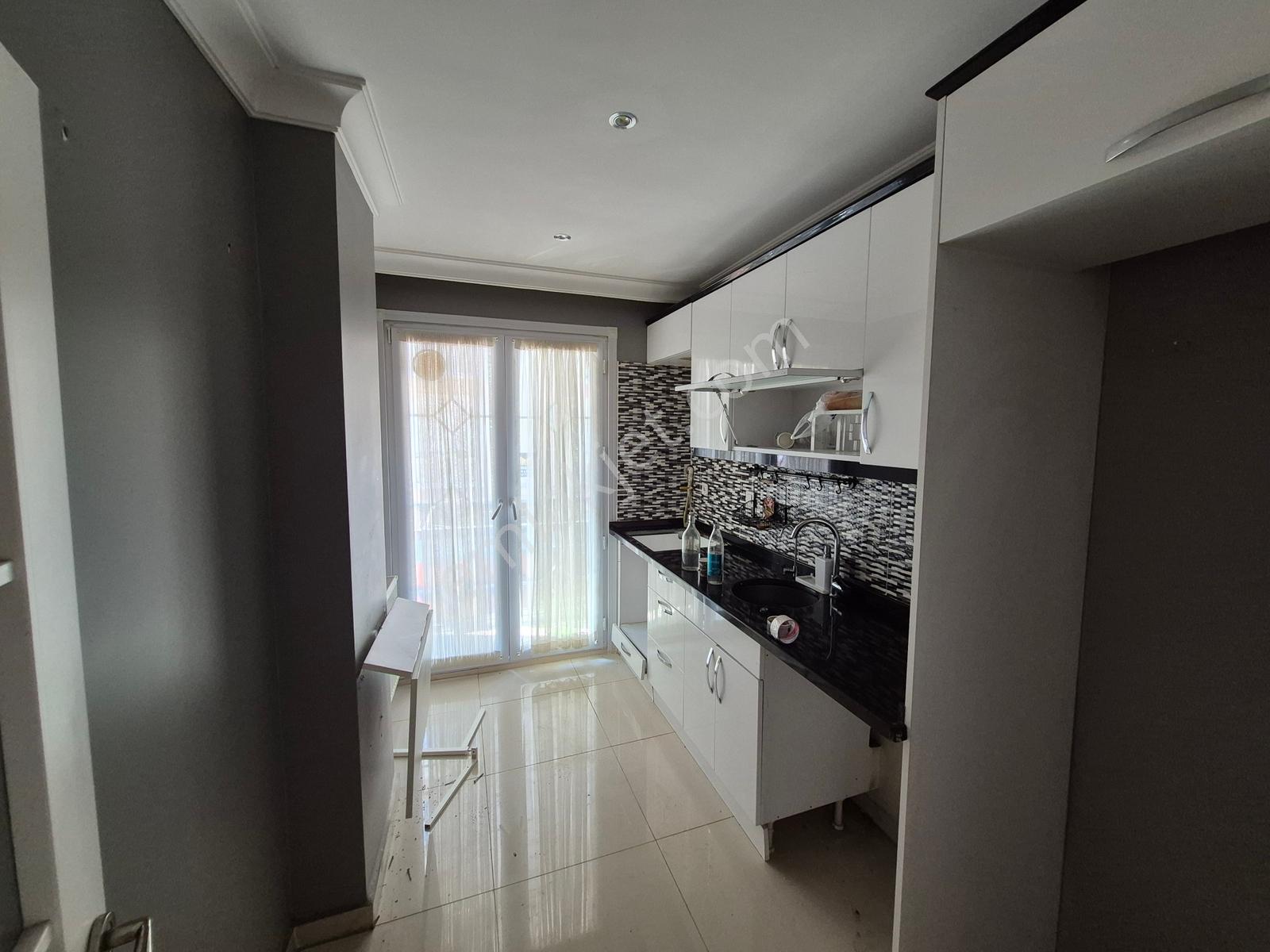 Bahçelievler Yenibosna'da Merkezi Konumda Kiralık 2+1 Daire - Görsel 7