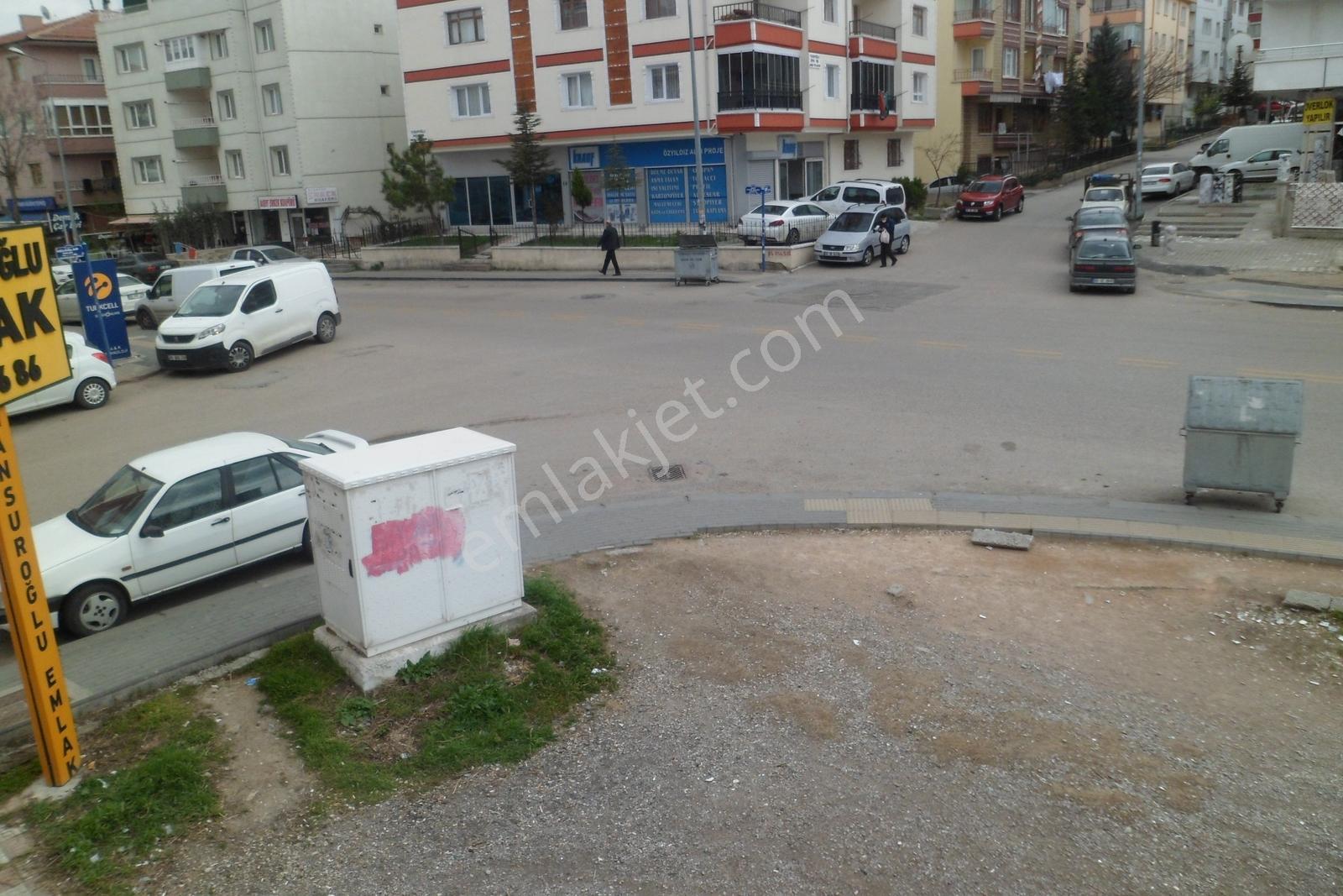 Cadde Üstü Köşe Başı İşyeri Ruhsatlı 2+1 Satılık Daire - Görsel 20