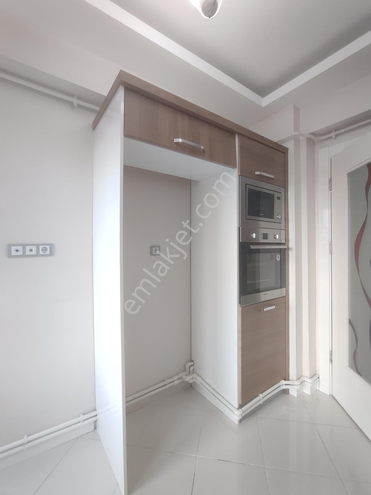 Selçuklu Mah.'de Site İçi Otoparklı-ankastreli-d.gazlı 3+1 Daire - Görsel 25