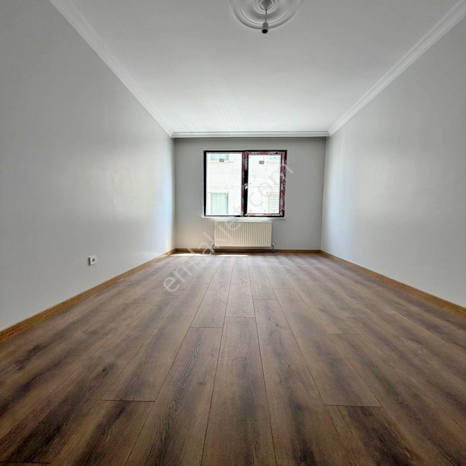 Beylikdüzü Kavaklı'da Merkezi Konumda Satılık Geniş 3+1 Daire - Görsel 24
