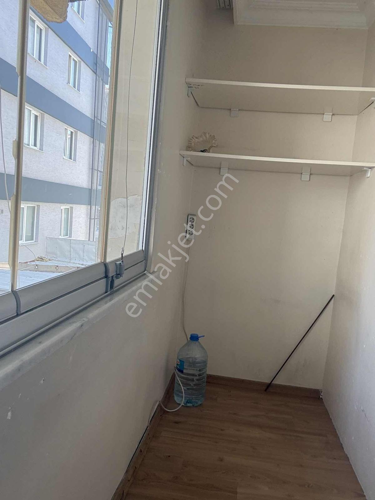 Ataşehir Kayışdağı'nda Balkonlu Kiralık Ferah 2+1 Daire - Görsel 8