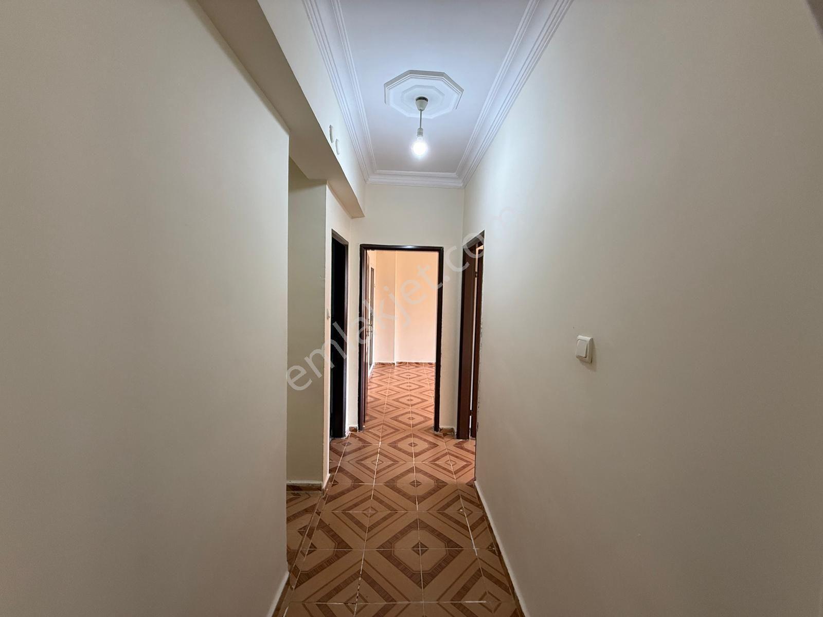 Kayapınar'da Geniş Balkonlu Ve Şehir Manzaralı Kiralık 3+1 - Görsel 12