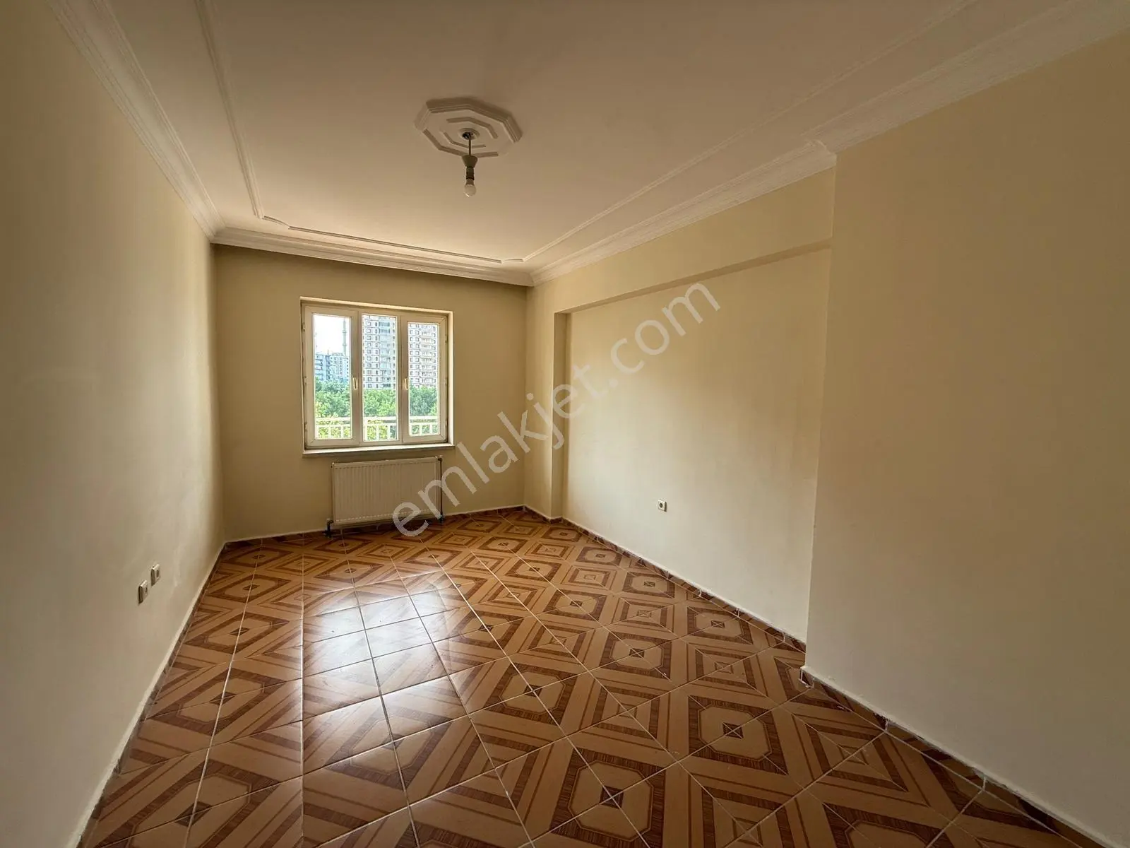 Kayapınar'da Geniş Balkonlu Ve Şehir Manzaralı Kiralık 3+1 - Görsel 4