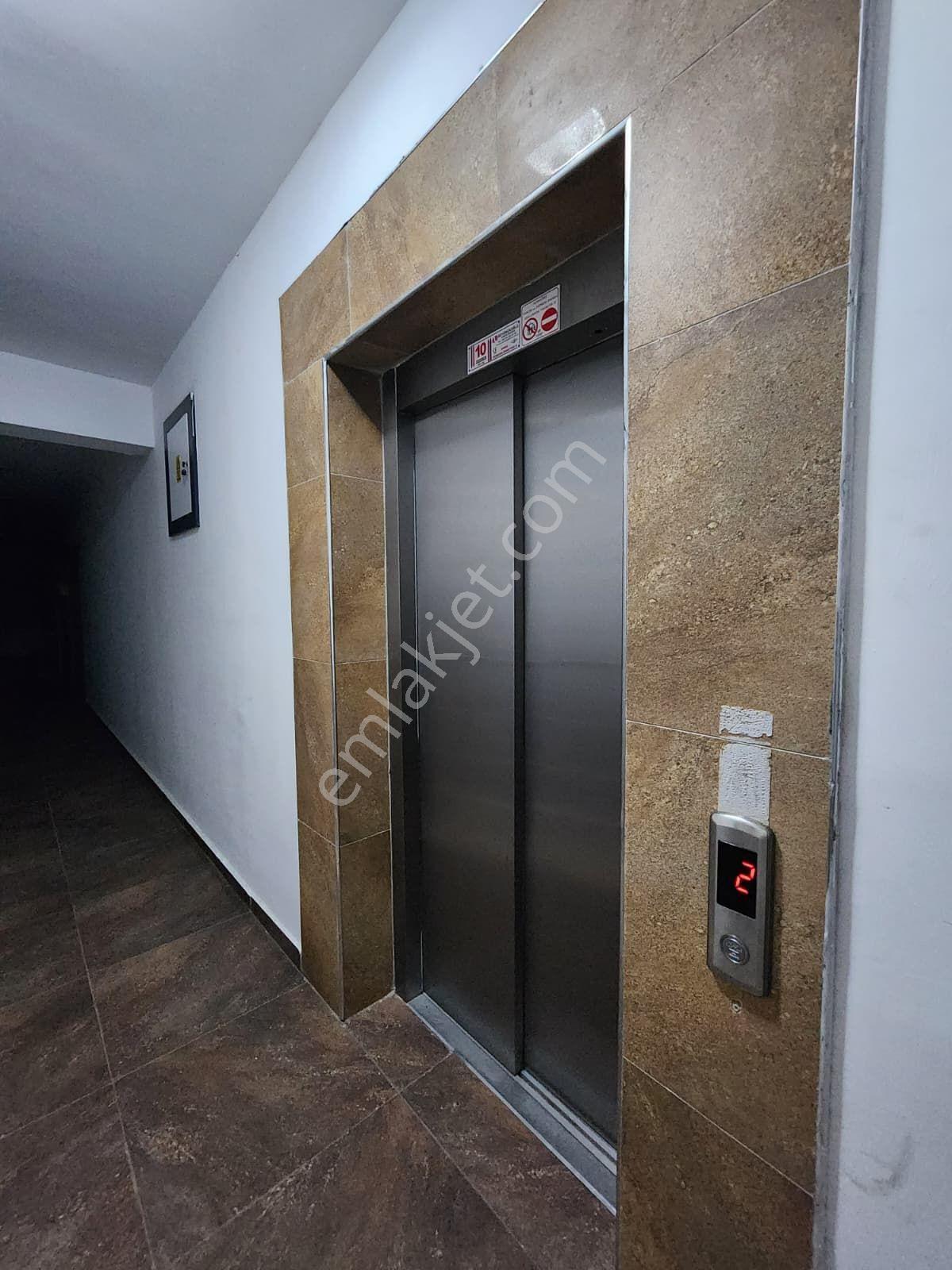 Yüksel Şahin'den Beyhekim De Güvenlikli Sitede Tramvaya Yakın Arakat 2+1eşyalı Yatay Kiralık Daire - Görsel 30