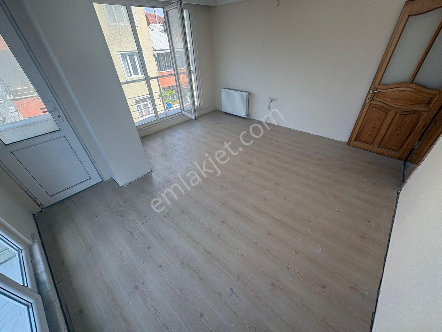 Aydın İnş. Cebeci Mh 2+1 4.kat 85m2 Asansörlü Memura Şart - Görsel 6