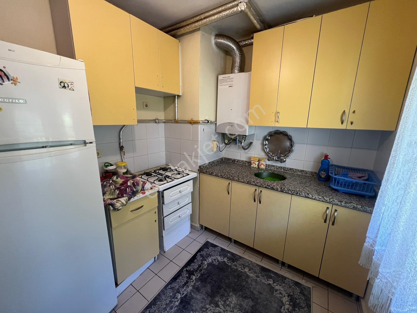 Furkan Demir'den Karamürsel Konutlar'da 3+1 Eşyalı Kiralık Daire - Görsel 2