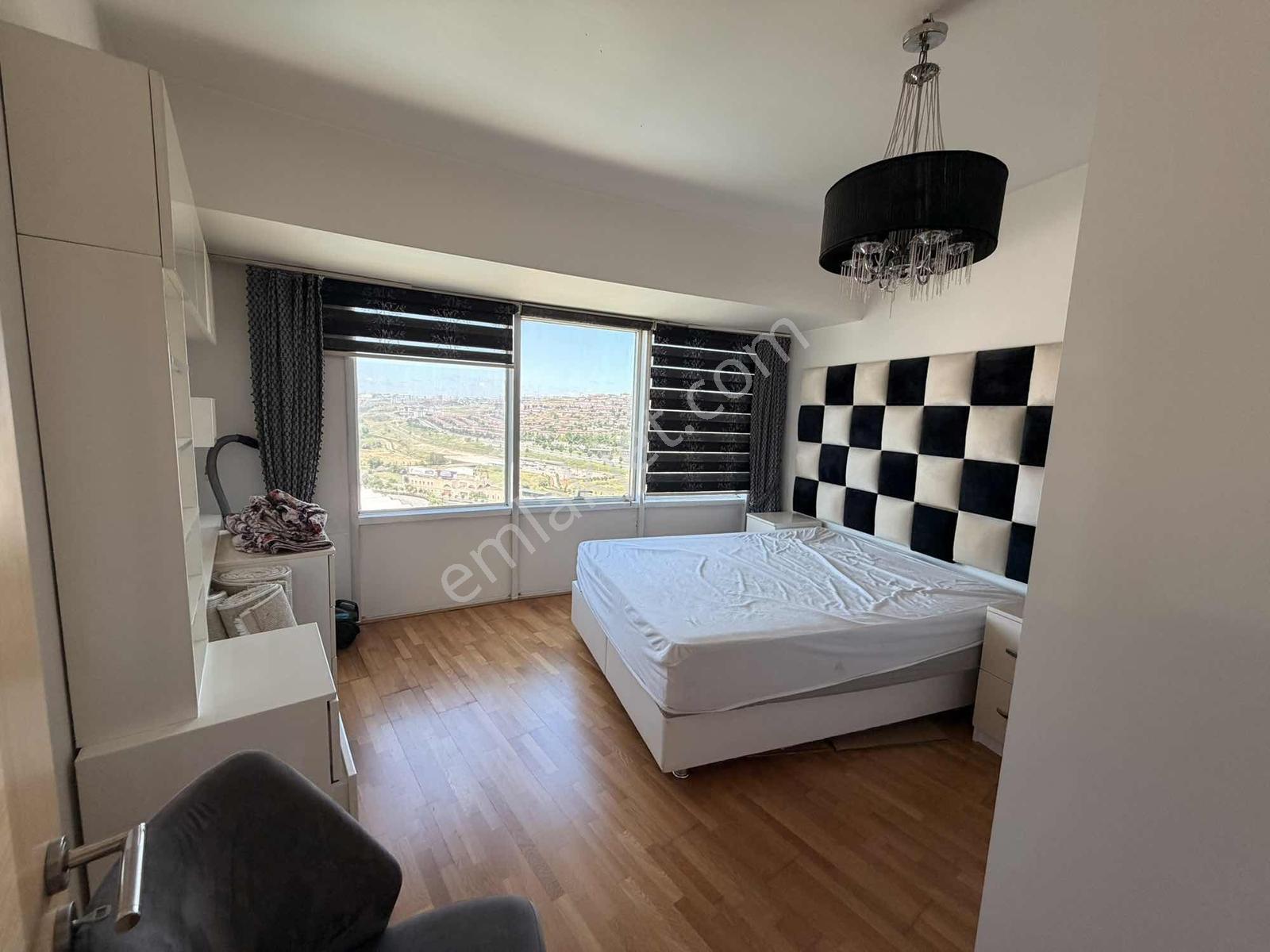 Bahçeşehir Spradon Resıdence Kiralık Eşyalı 1+1 Daire Manzaralı - Görsel 13