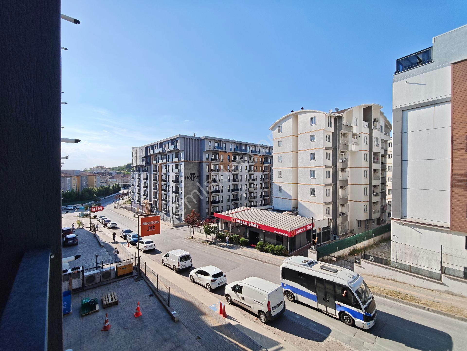 Rt Safir'den Park West Sitesinde Satılık Eşyalı Daire - Görsel 24