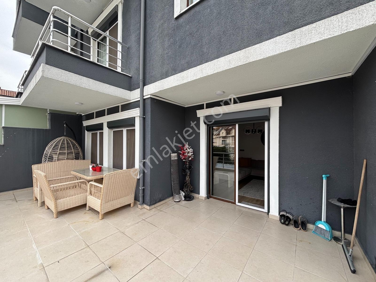 Bahçeşehir 2.kısım Mahallesinde Full Tadilatlı Satılık 6+2 Villa - Görsel 24