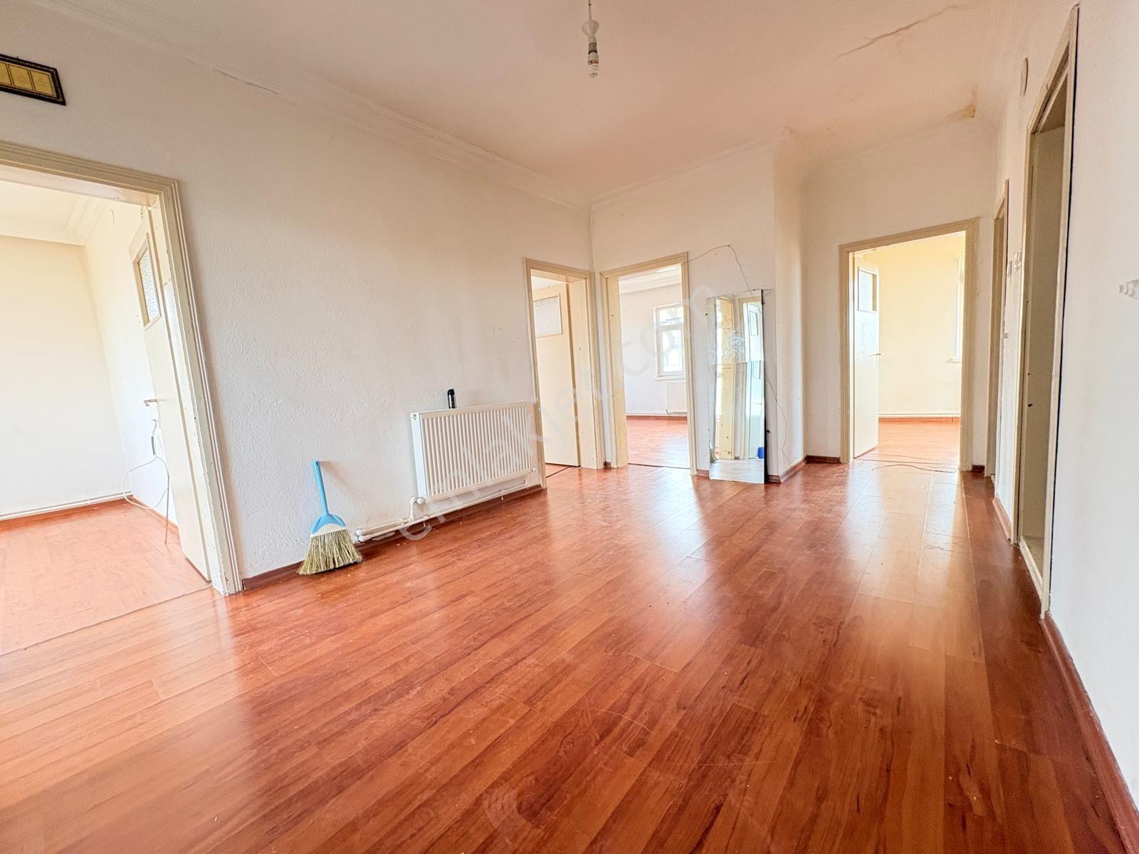 İmaremlak2'den Ulaşım Önünde 3+1 Bahçeli Geniş Kiralık Daire - Görsel 21