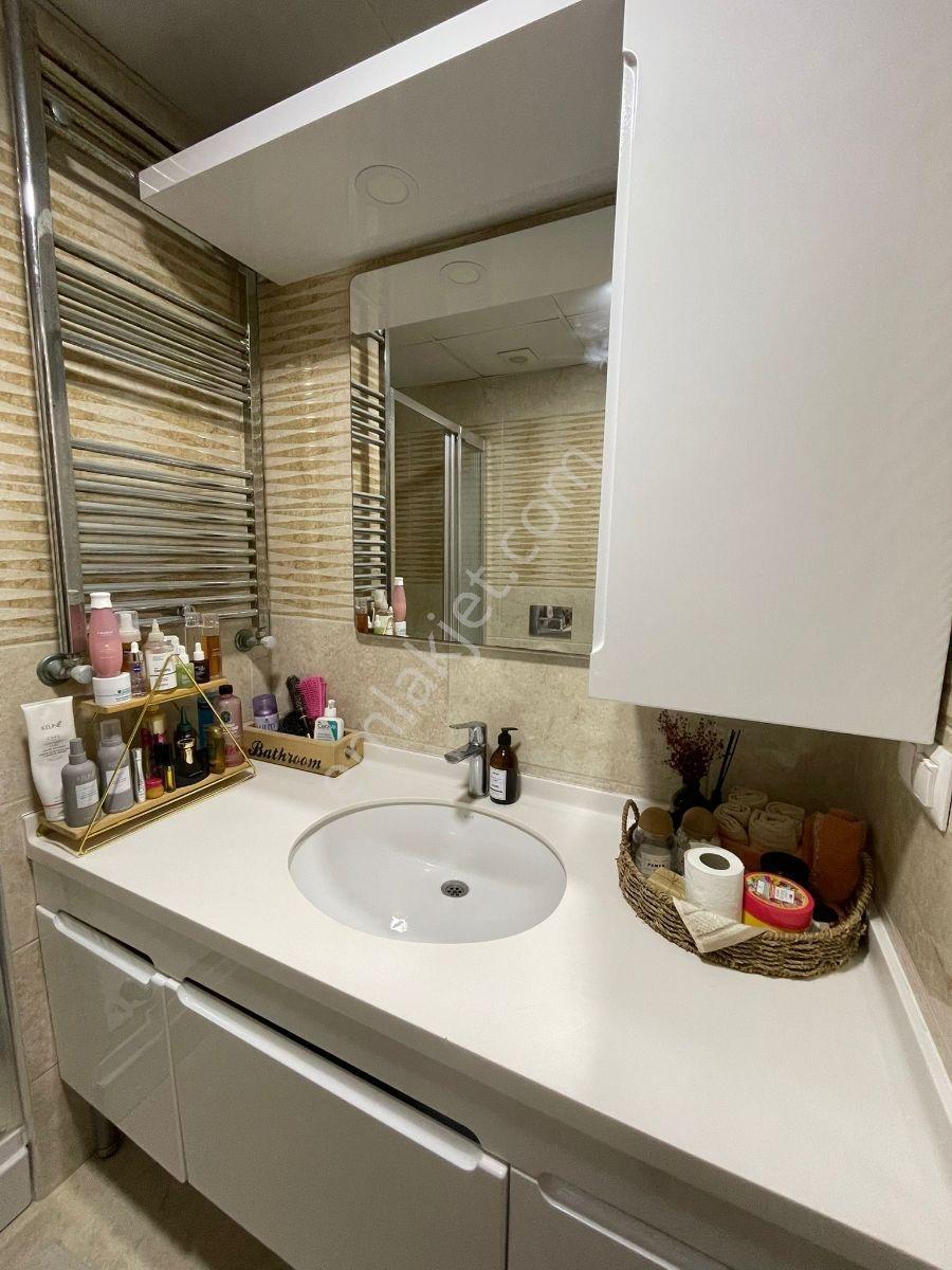 Kartalda Lüks Eşyalı Deniz Manzaralı Kiralık 2+1 Daire - Görsel 3