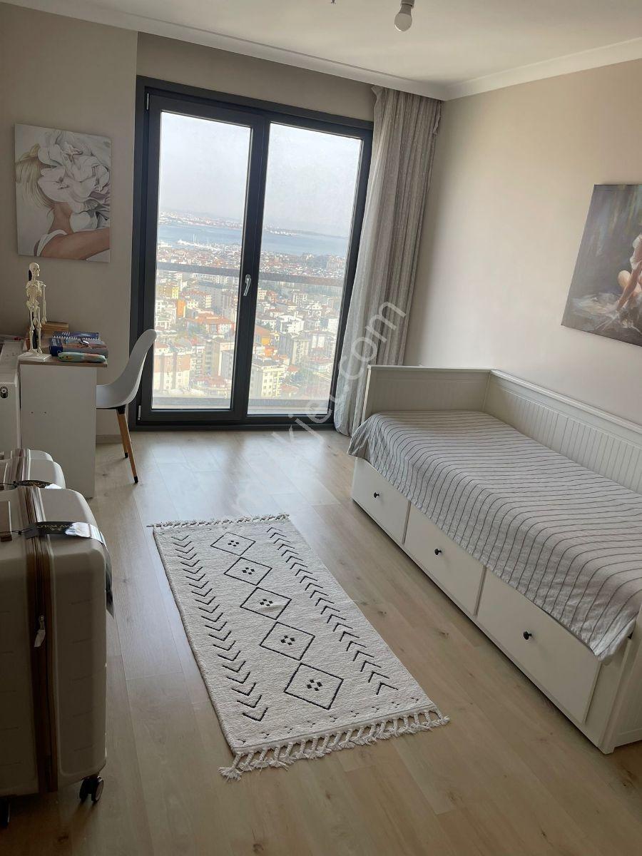 Kartalda Lüks Eşyalı Deniz Manzaralı Kiralık 2+1 Daire - Görsel 19