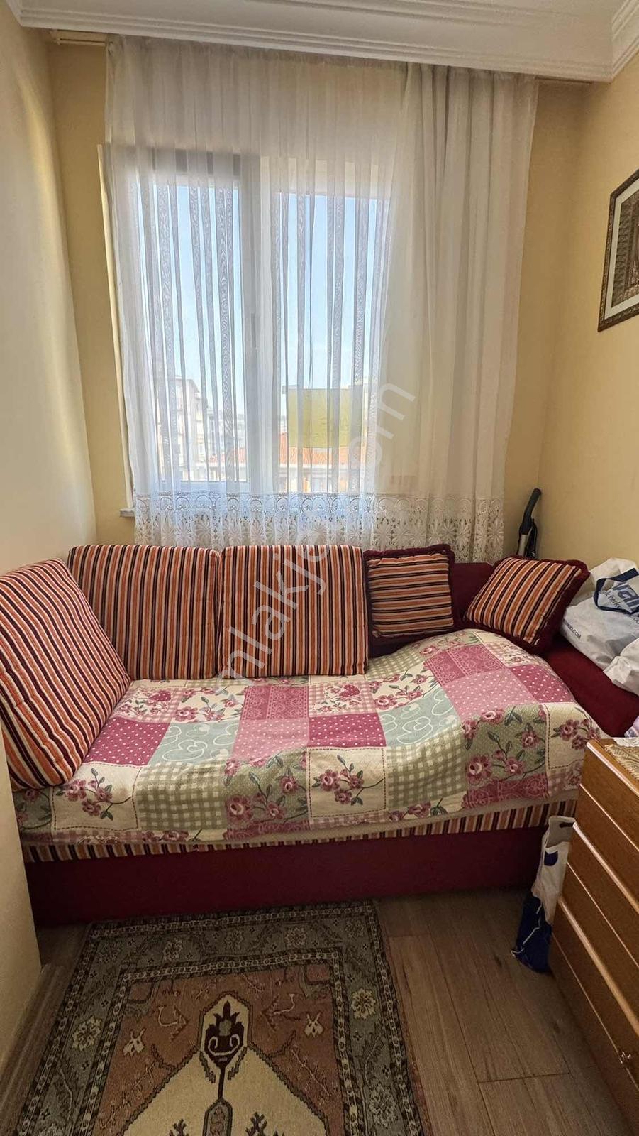 Cevizli Marmaray Üzerinde 2+2 Dubleks Daire - Görsel 9