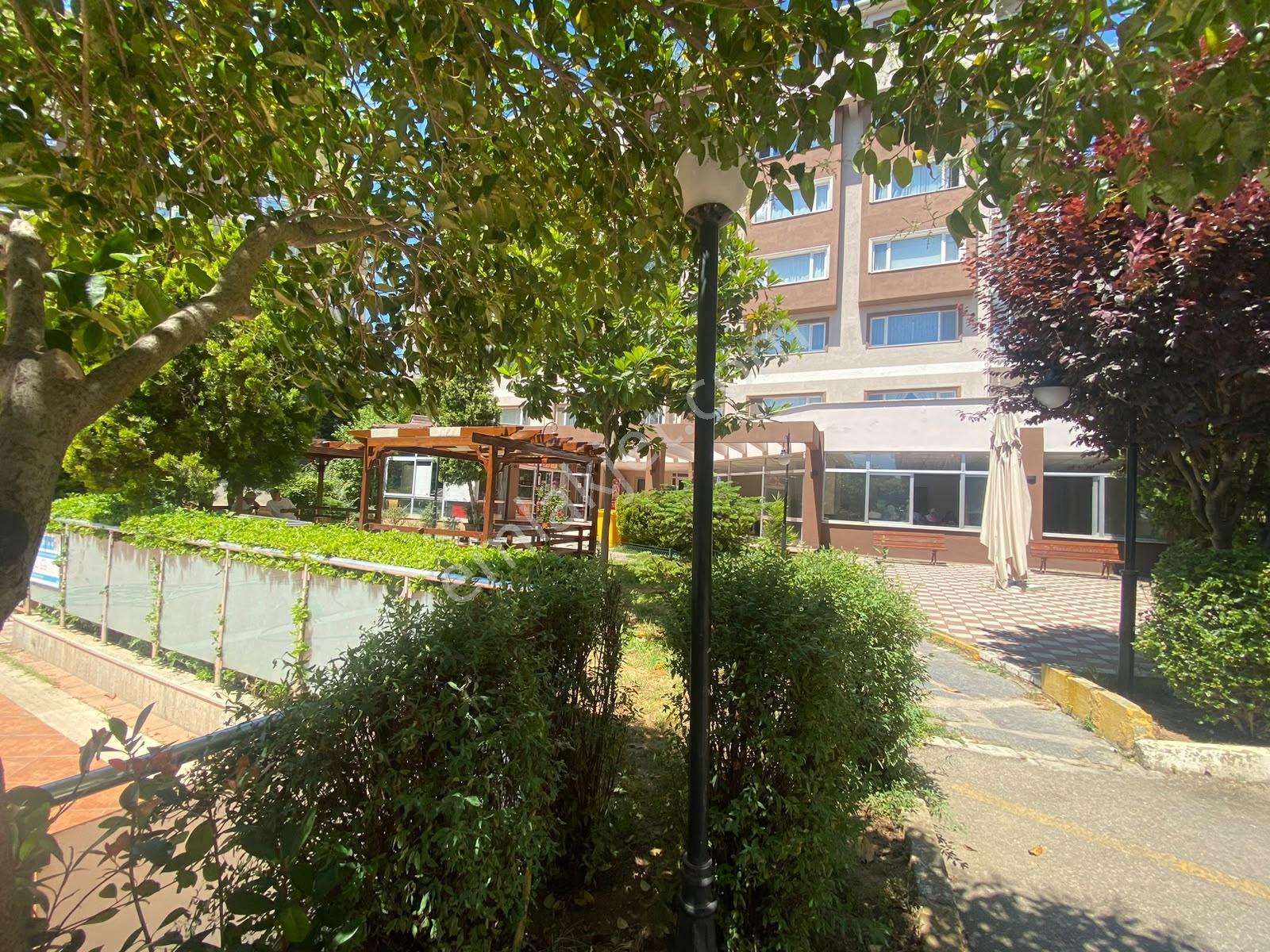 4+1 Kiralık Daire Havuz & Market & Güvenlik & Metroya Yakın - Görsel 11