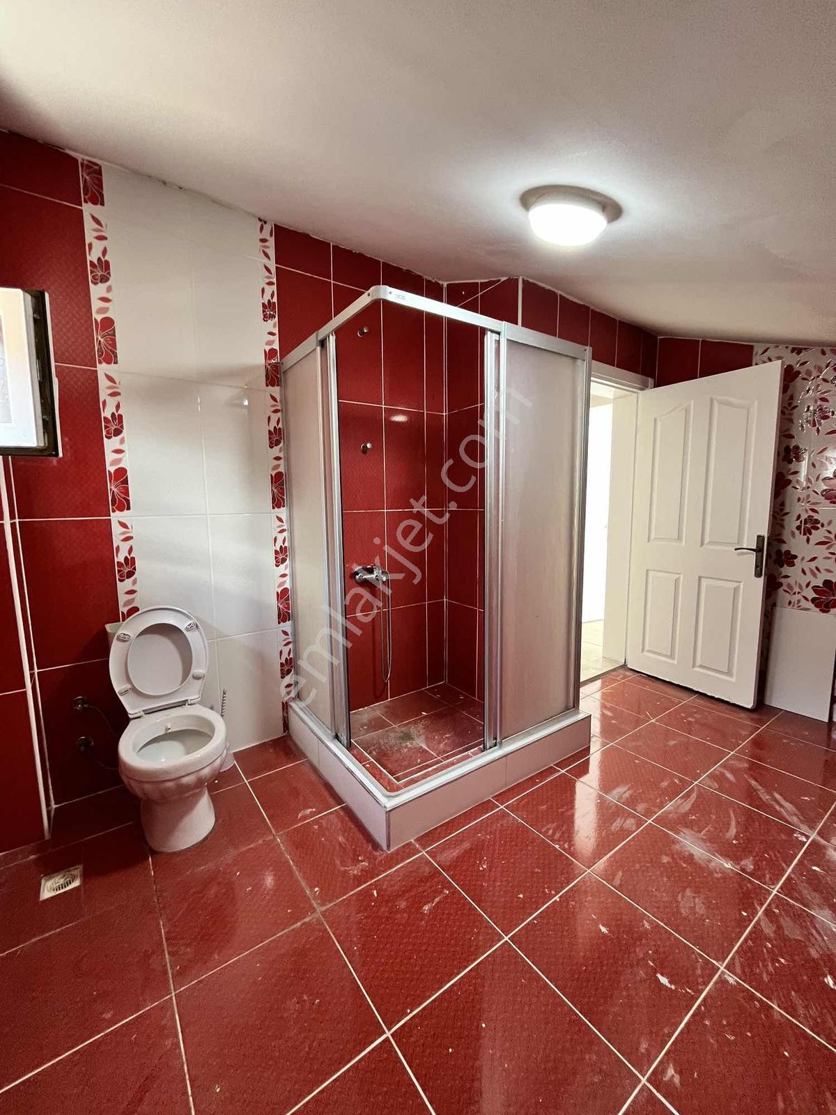 Satılık Derince İbnisina Mah 4+1 220 M2 Geniş Dubleks Daire - Görsel 28