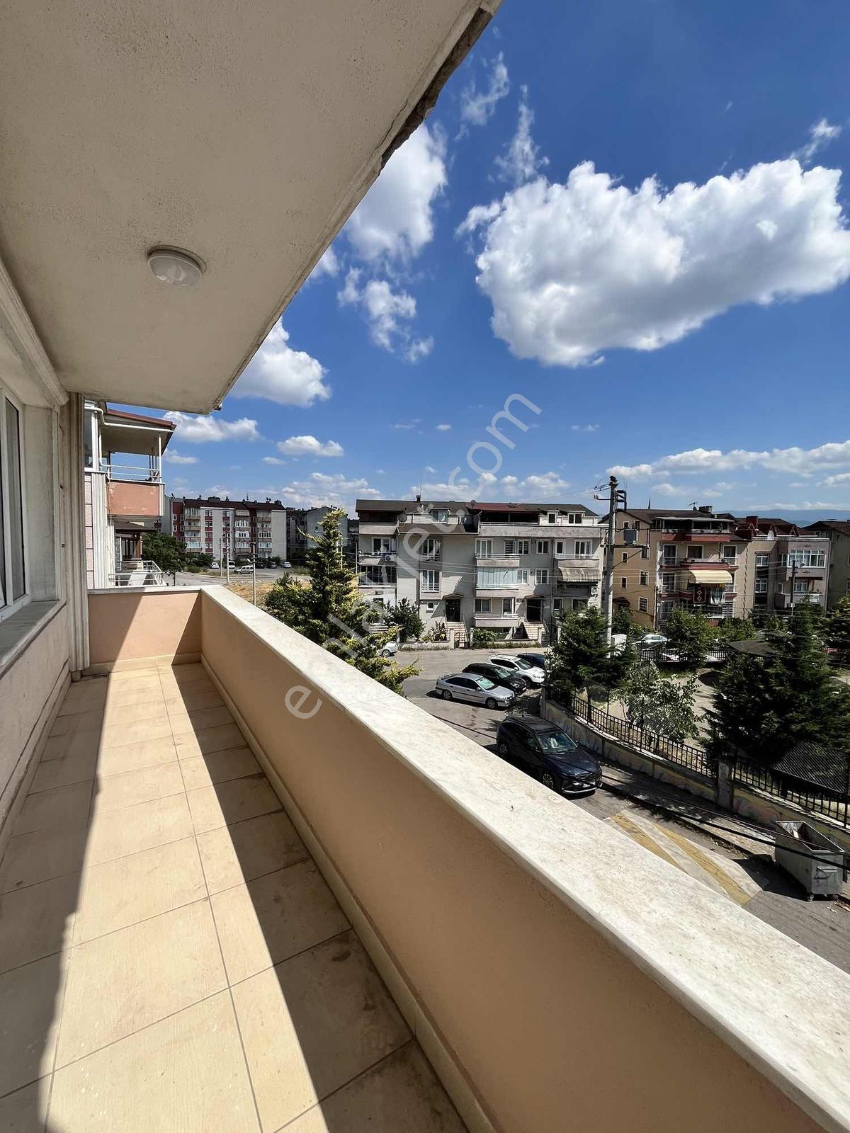Satılık Derince İbnisina Mah 4+1 220 M2 Geniş Dubleks Daire - Görsel 2