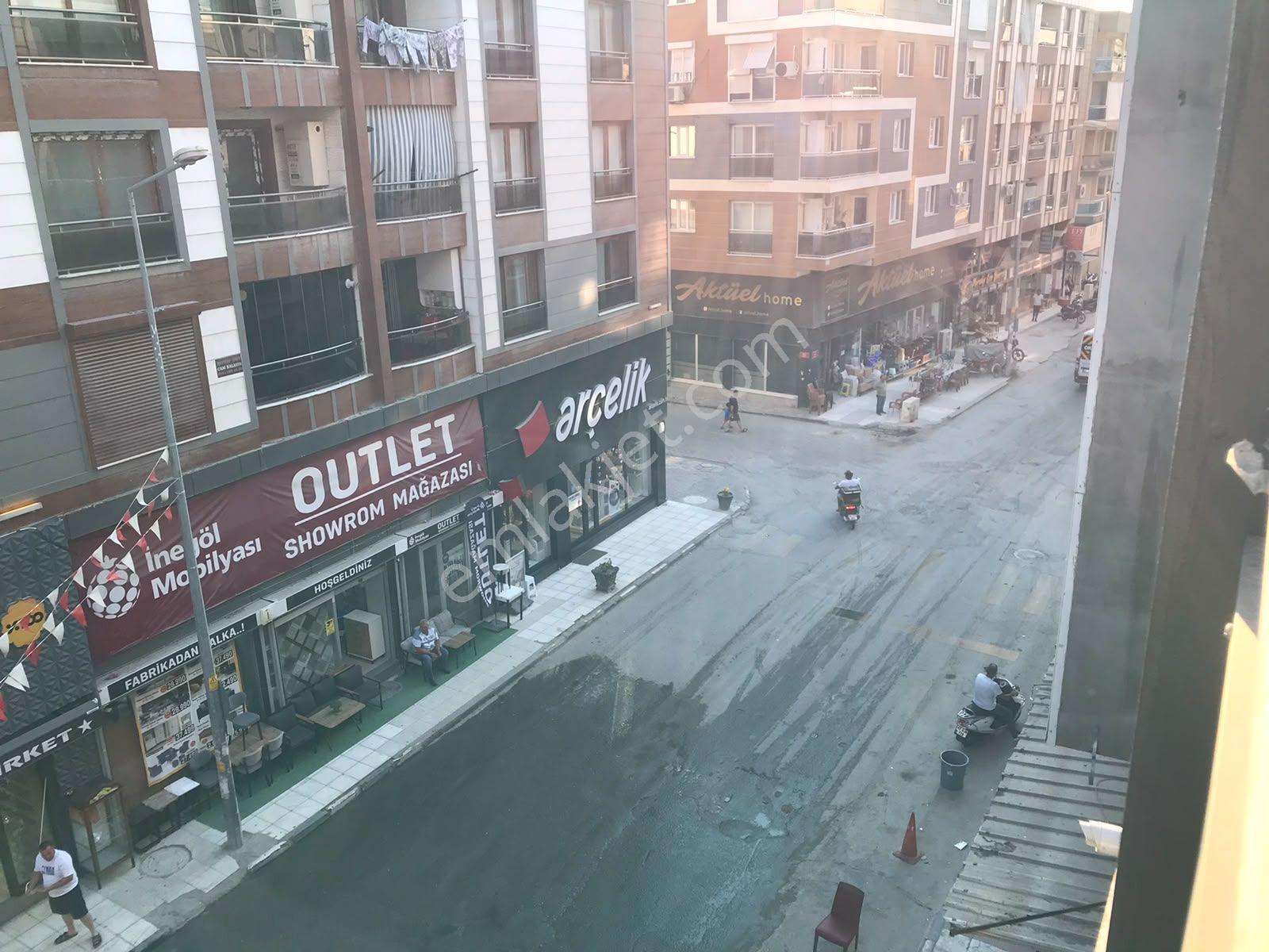 Sıfır Daire Öz Elit Emlak'tan Muradiyede Kiralık 2+1 Cadde Üzerinde - Görsel 24