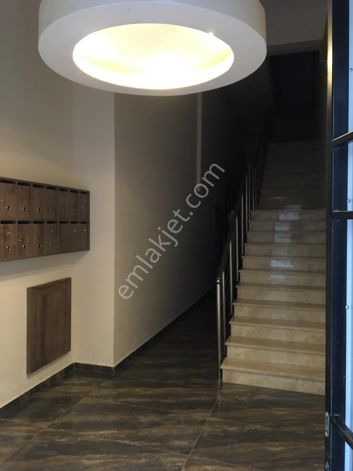 Rt Safirden Hamitlerde Kiralık Çok Geniş Sıfır 5+1 Çatı Dubleksi - Görsel 21