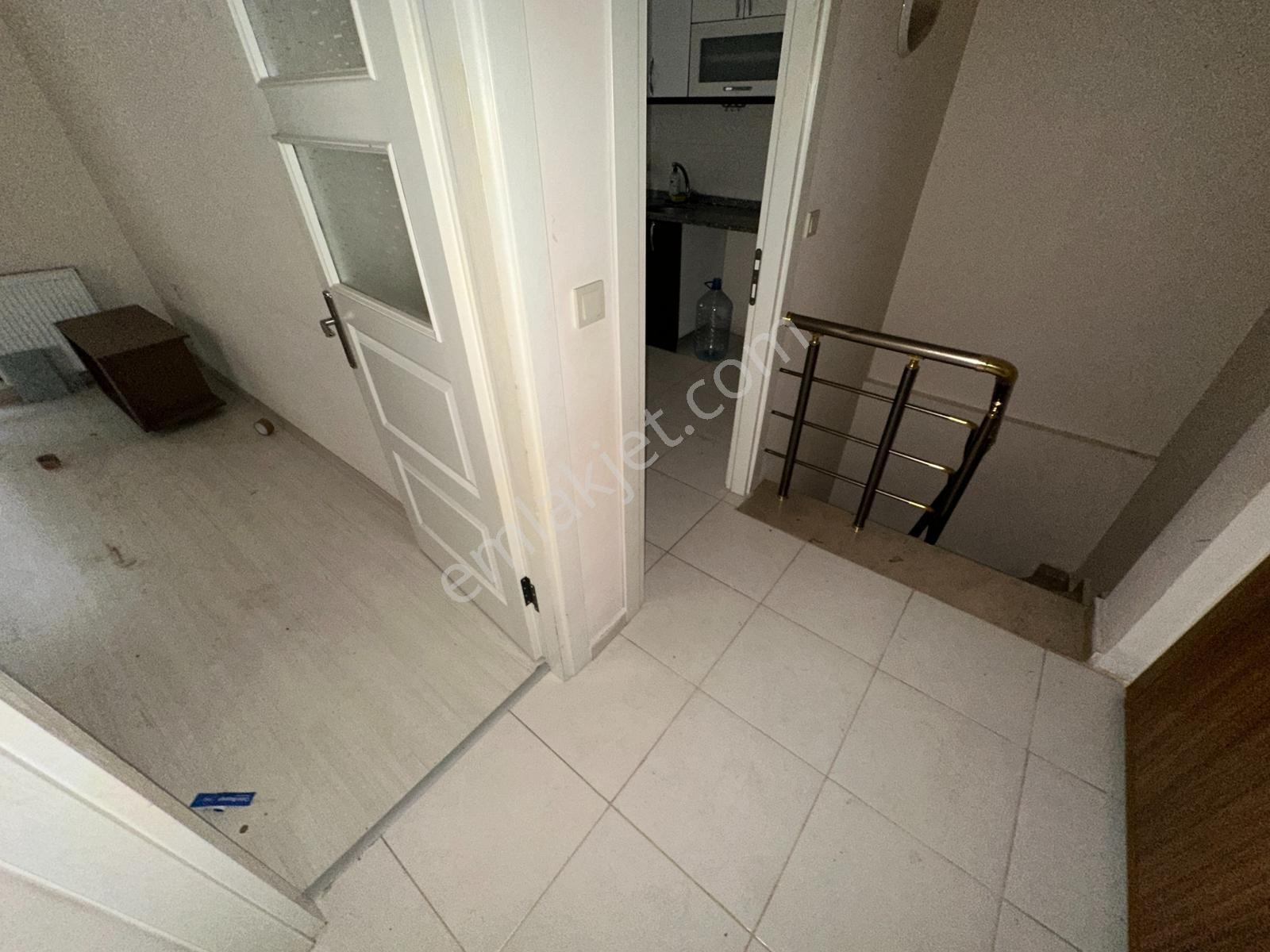 Kiralık 2+1 75 M2 Ters Dubleks Safa Mahallesi - Görsel 16
