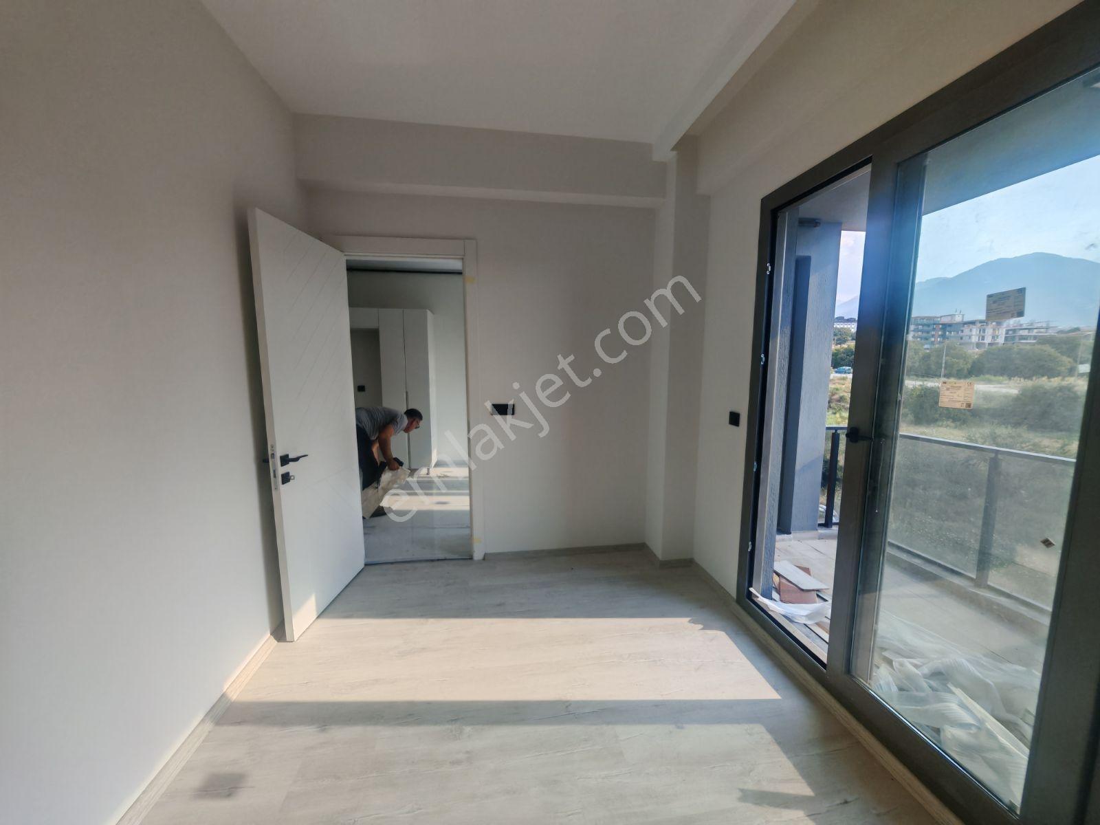 Şehir Hastanesi 250metre Arakat Eşyasız 1+1* Balkonlu Suid Daire - Görsel 24