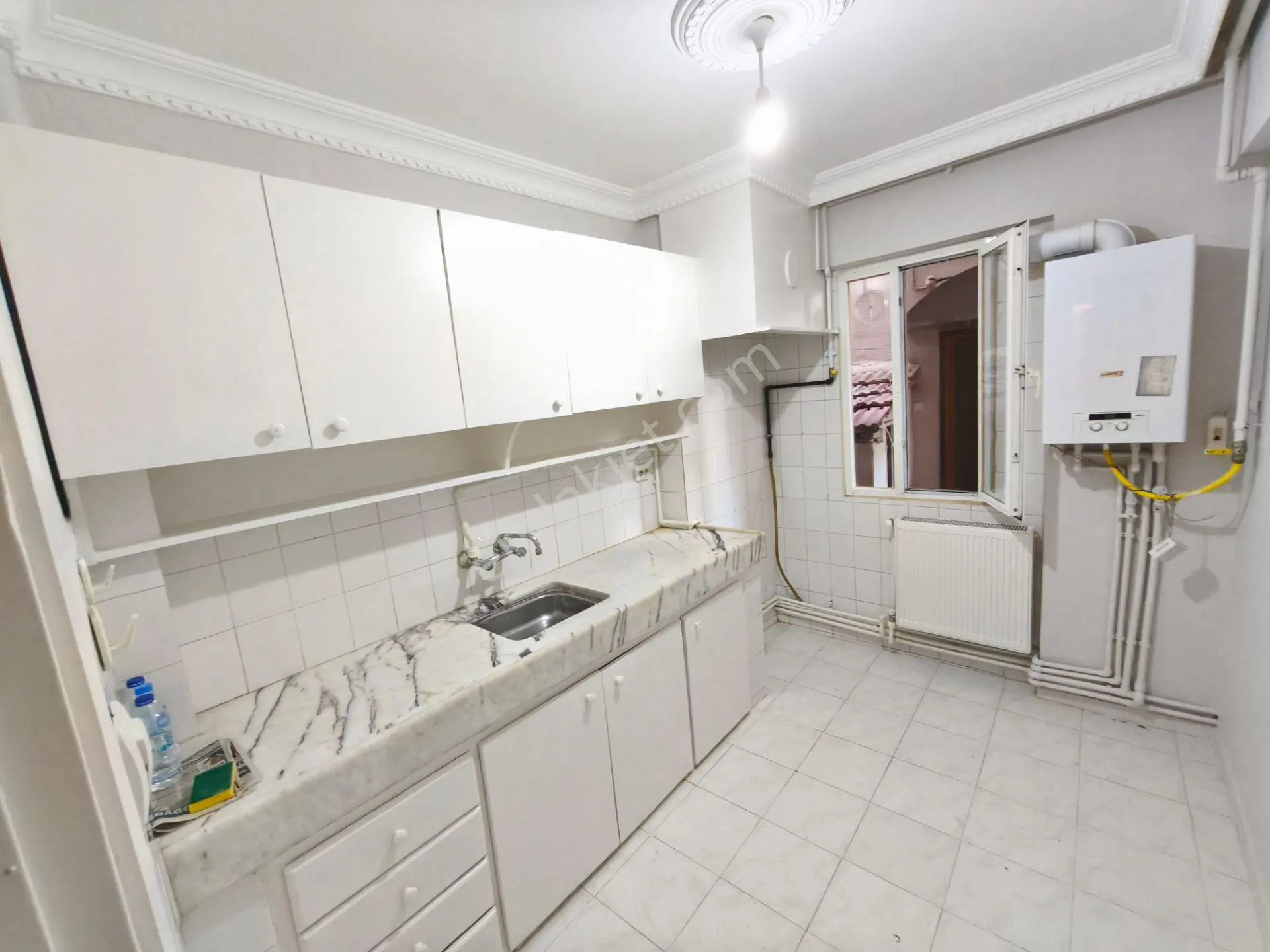 Kazım Karabekir Mahallesi Bahçe Katı Kombili Kiralık 3+1 Daire - Görsel 2