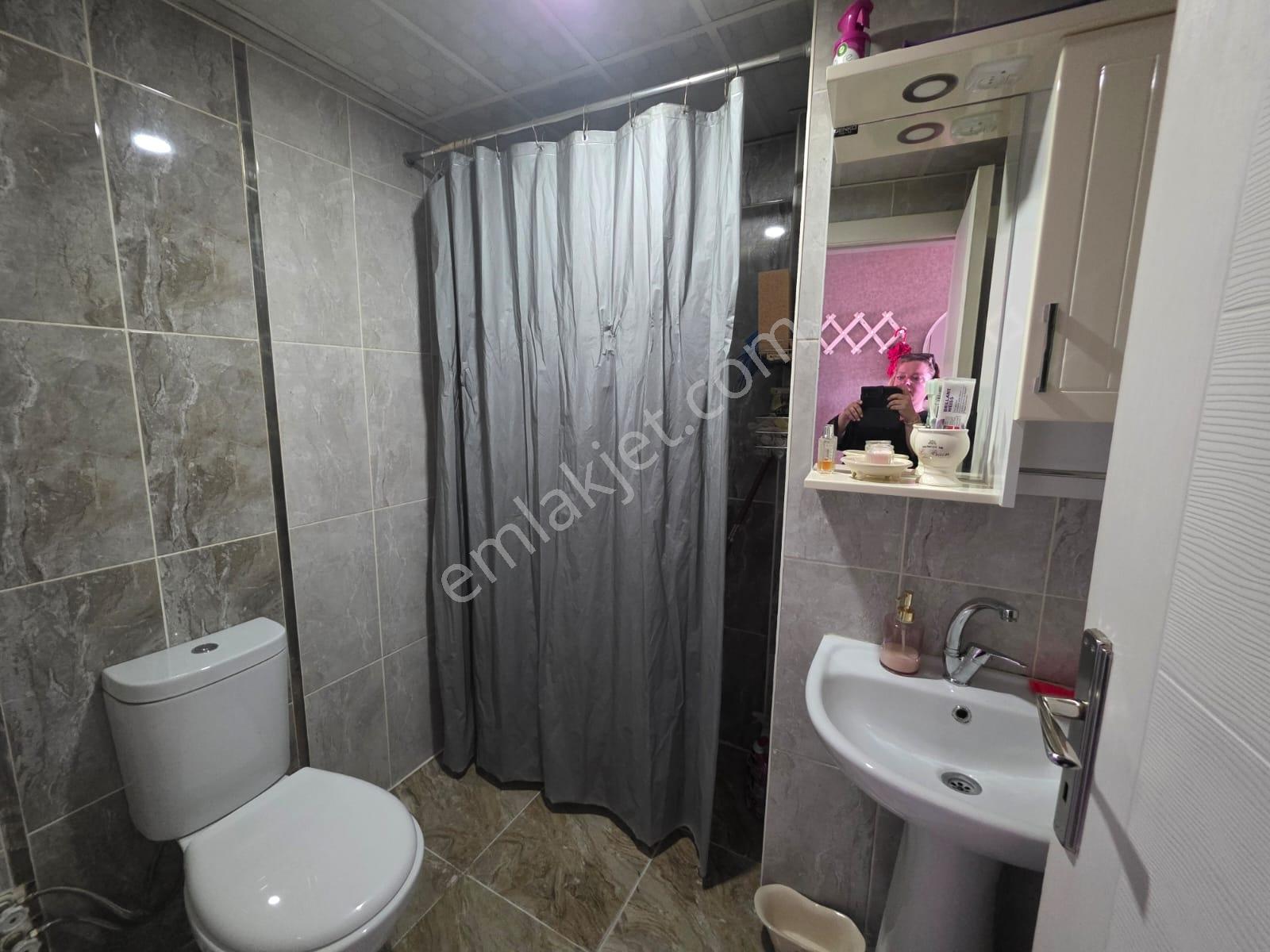 Göztepe'de Tam Eşyalı-lüks Satılık 1+1 Manzaralı Apart - Görsel 24