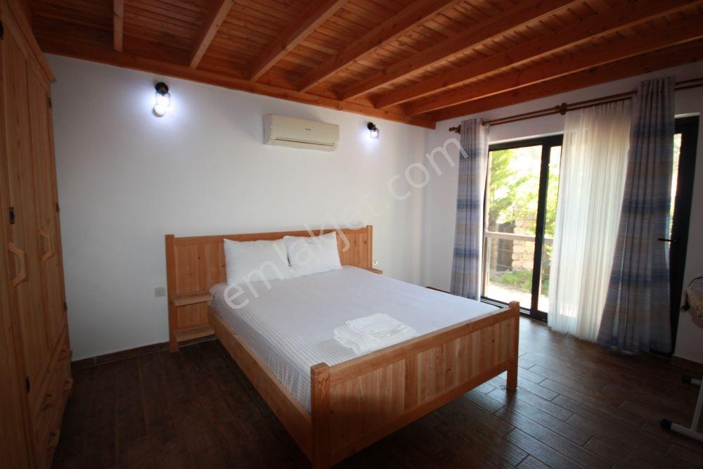 Fethiye İncirköyde Doğa İçinde Satılık Havuzlu Taş Villa - Görsel 27
