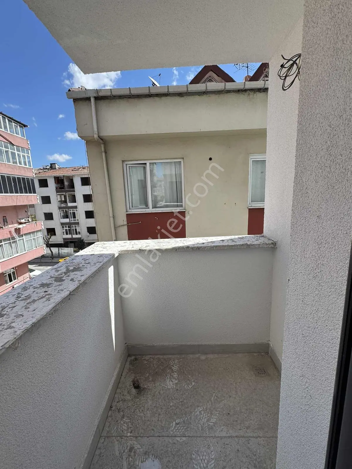 Merkezi Konumda Kiralık 2 + 1 Asansörlü Sıfır Daire - Görsel 3