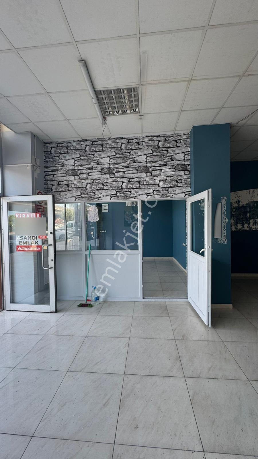 Kiralık Dükkan Canik Belediye Evleri Mh. 110m2 Kapalı Ofisi Ve Wc Mevcut - Görsel 14