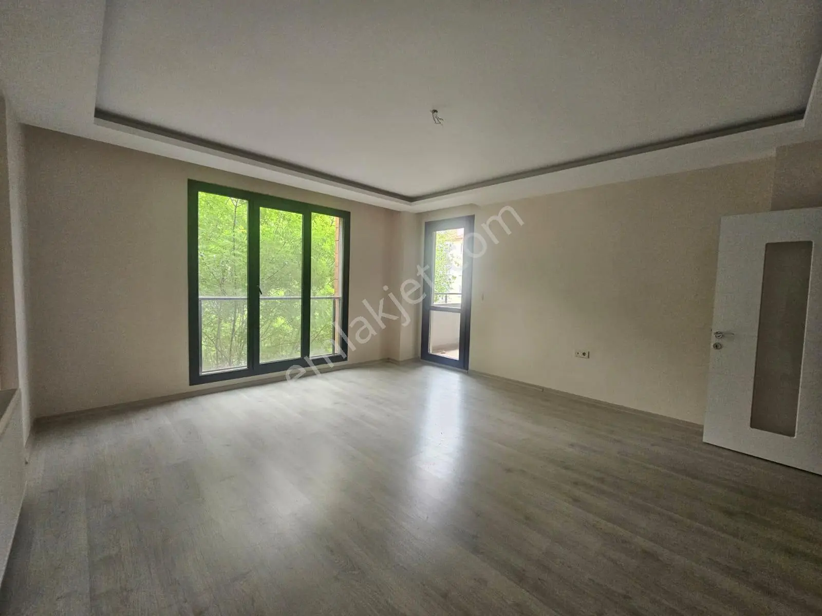 Balıkesir-karesi ,ege Mah .de Demirdağ Emlaktan Kiralık 2+1 Ara Kat Daire. - Görsel 2