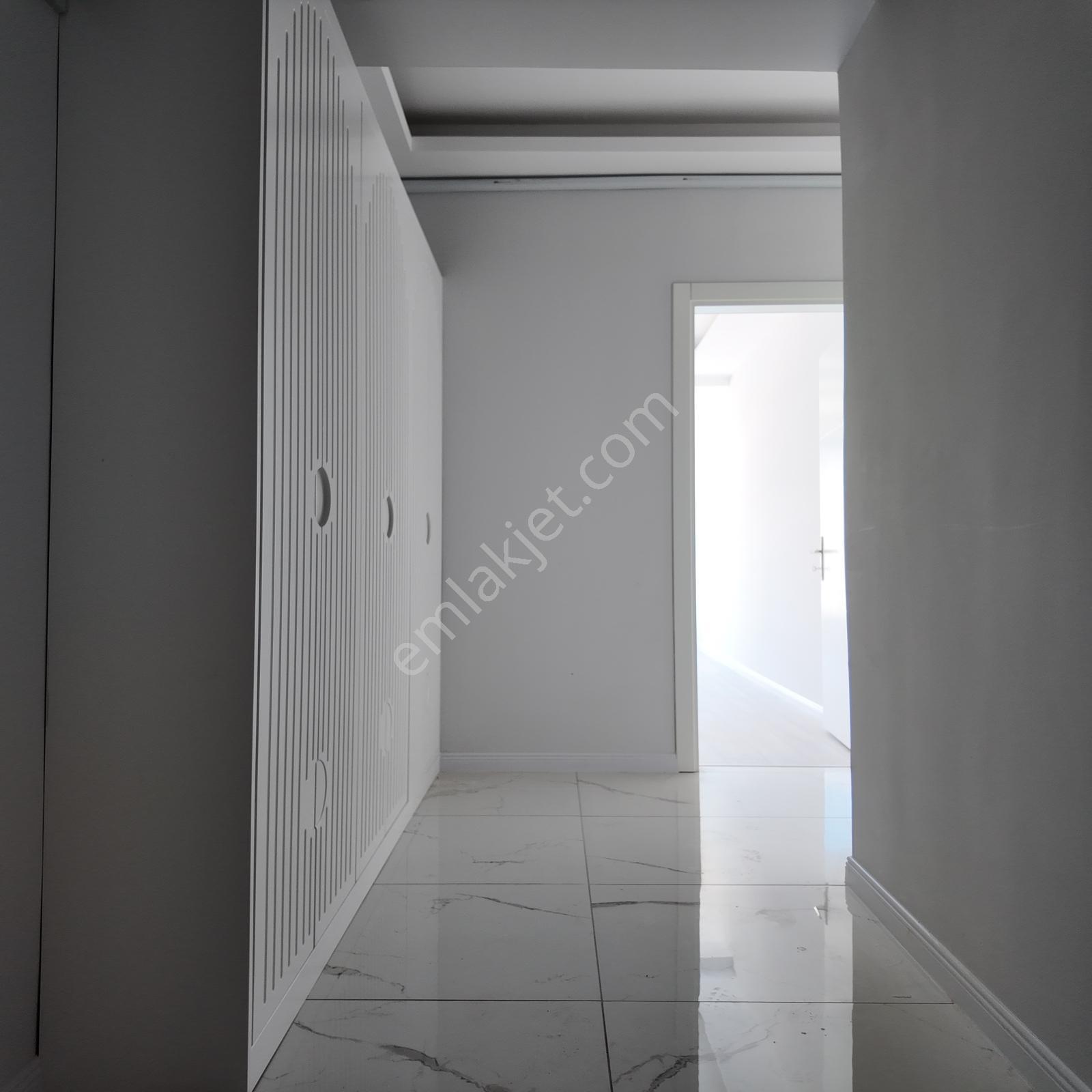 Reşatbey Loca 54 Projesinde Havuz Cepheli 128m2 3+1 Arakat Daire - Görsel 13