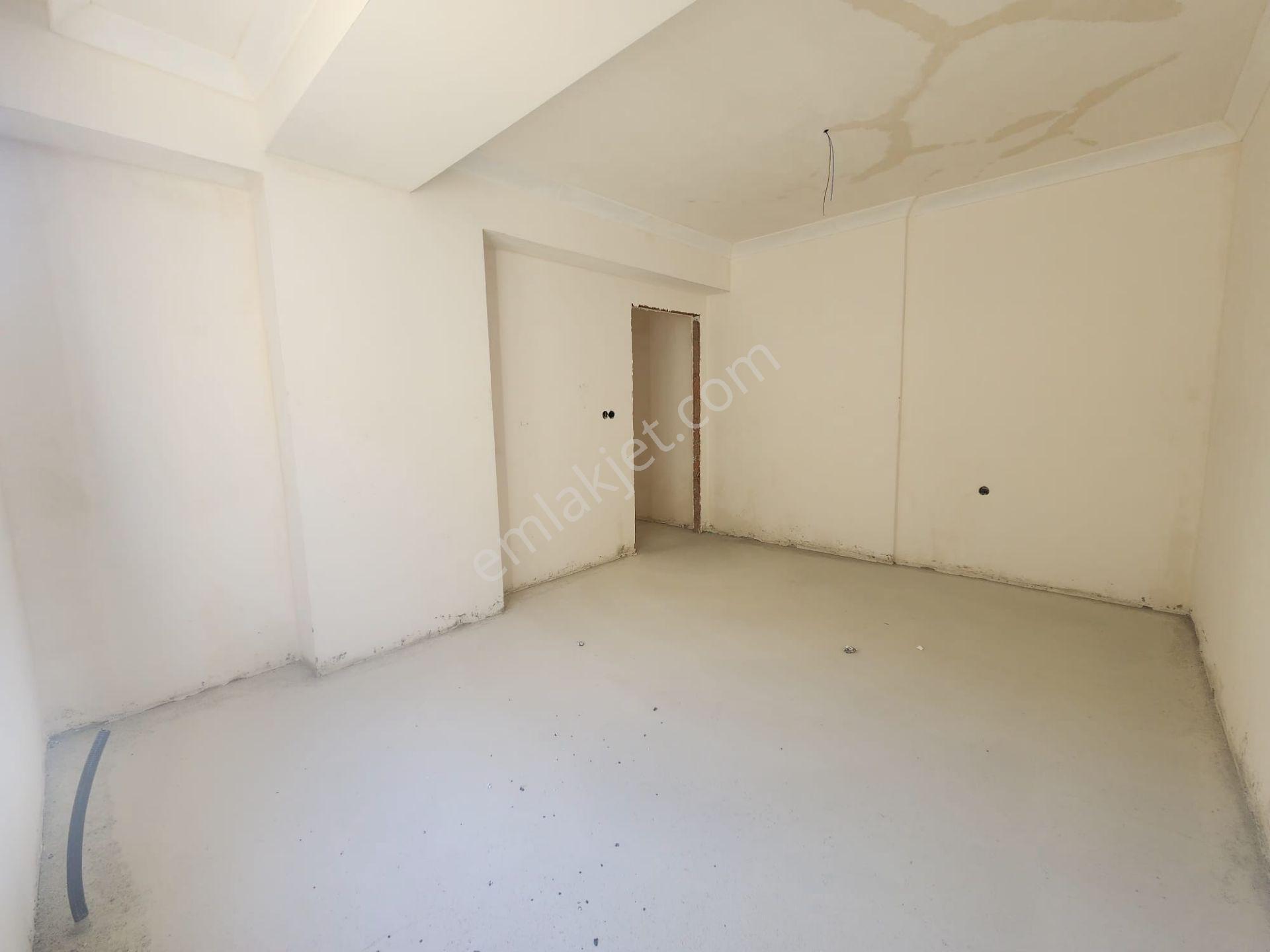 Goldhouse Dan Satılık A Plus Hastanesi Yakını 2+1 Daire