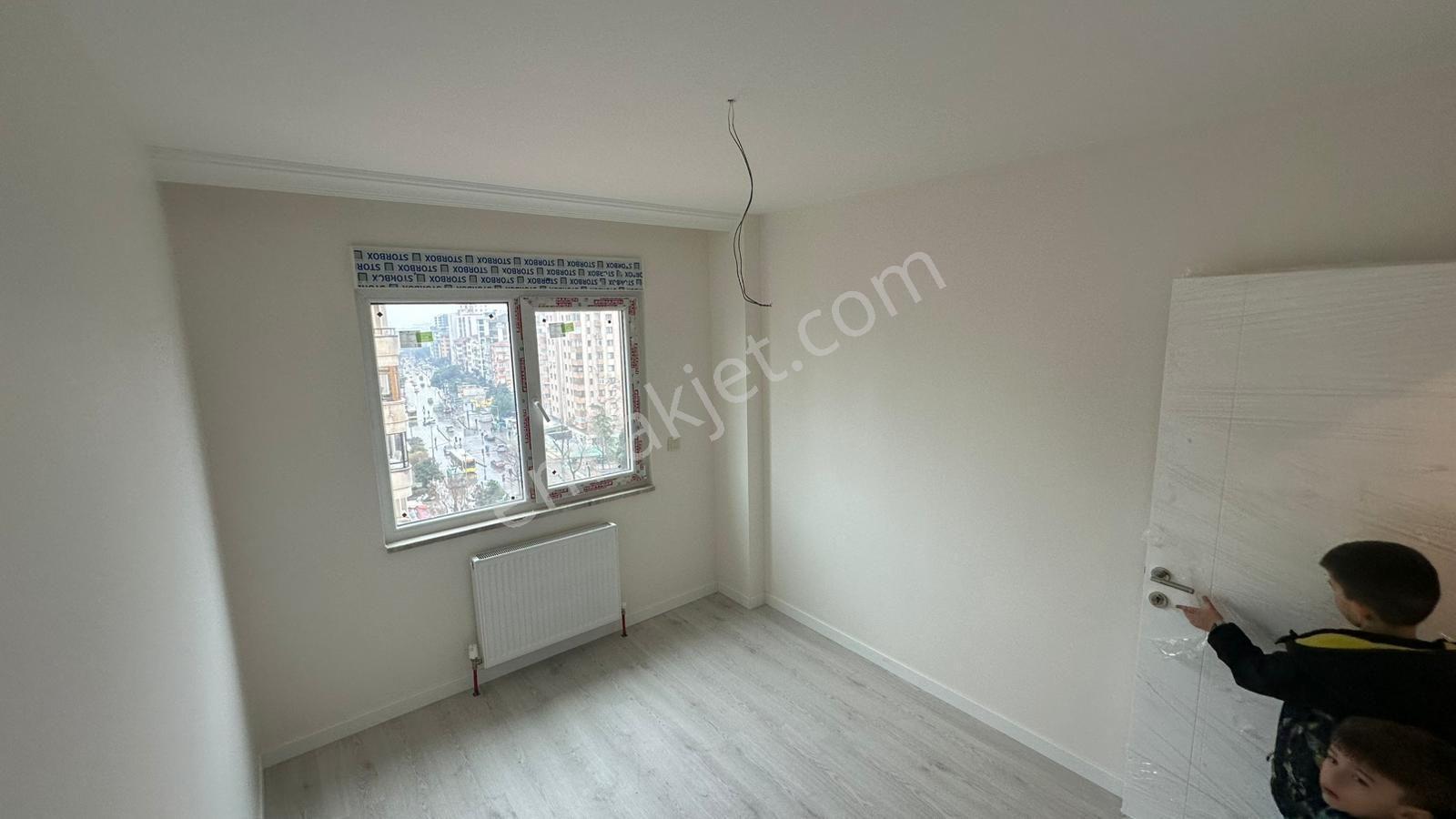 Marmara Üniversitesi Karşısı, Cadde Üzeri, Sıfır , 2+1 , Arakat - Görsel 33