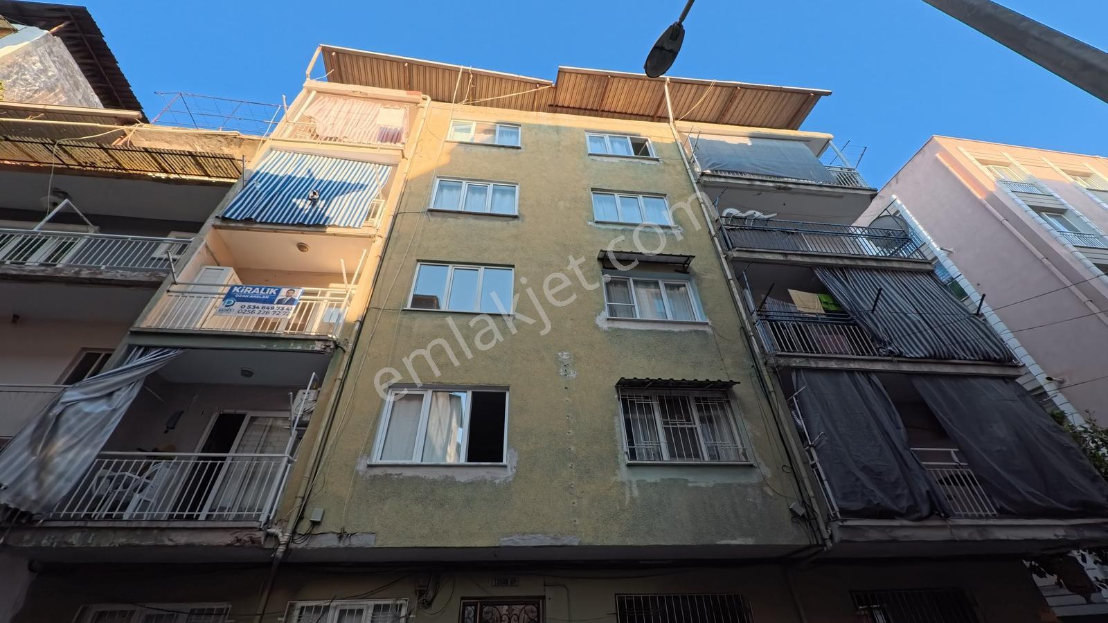 Cuma Mahallesi'nde 2+1 Ara Kat, Ön Cephe Kiralık Daire!