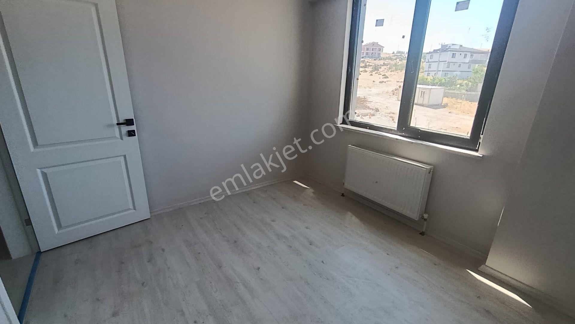 &kerim'den Ayvacık'da Kiralık Geniş 2+1 Kapalı Mutfak Daire - Görsel 30