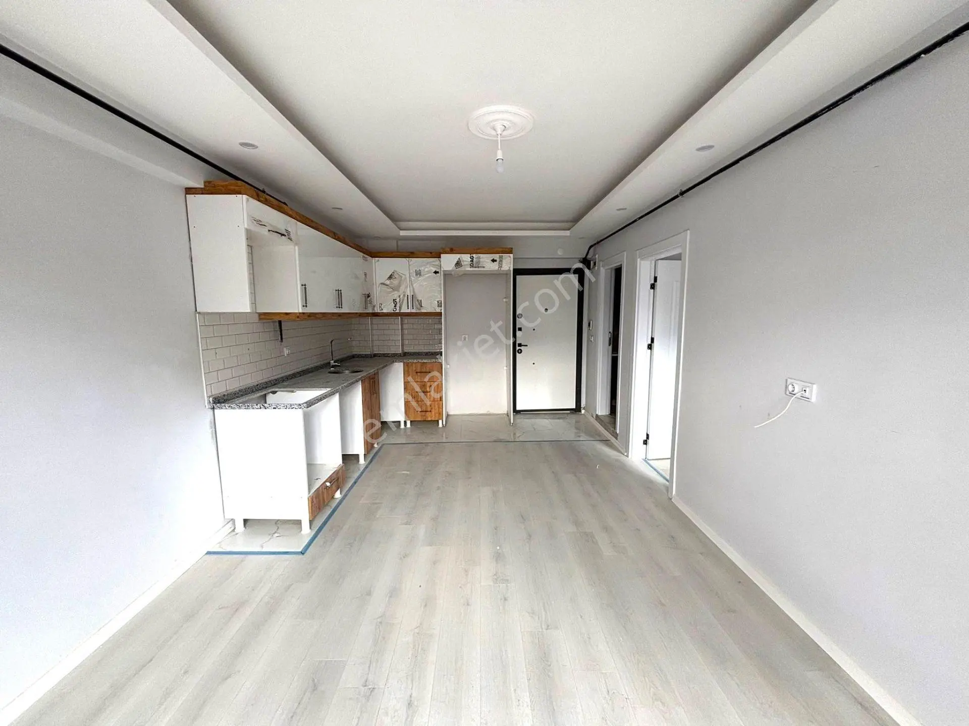 **eryıldız İnşaat'tan**acill Fiyat Düştüü!!!**70m2 Sıfır Lüx 1+1 - Görsel 8