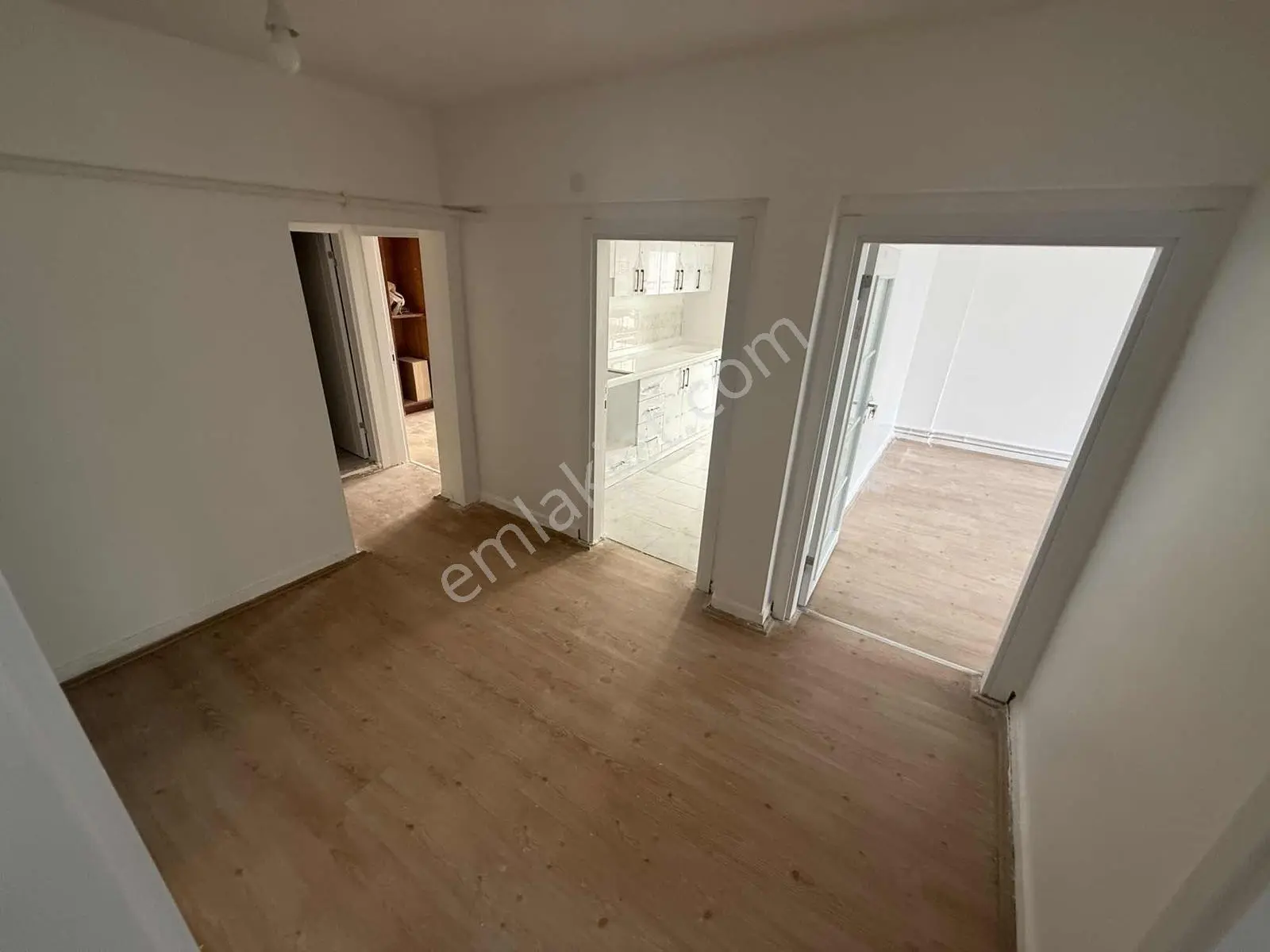 Atatürk Mh Can Sitesi Kök Tapu Ara Kat Salon B.siz - Görsel 4