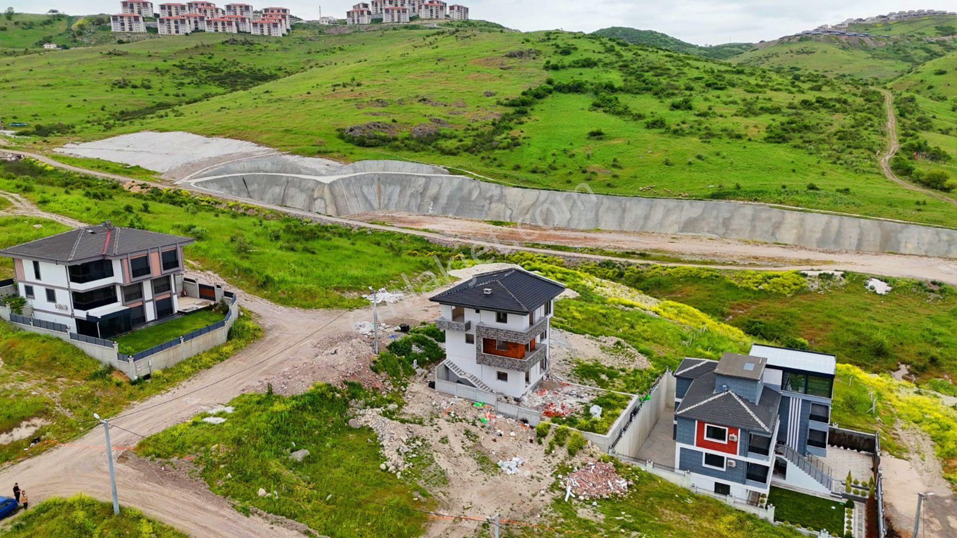 Re/max İnci'den Kuvayi Milliye Mah. Satılık Villa İmarlı Arsa - Görsel 28