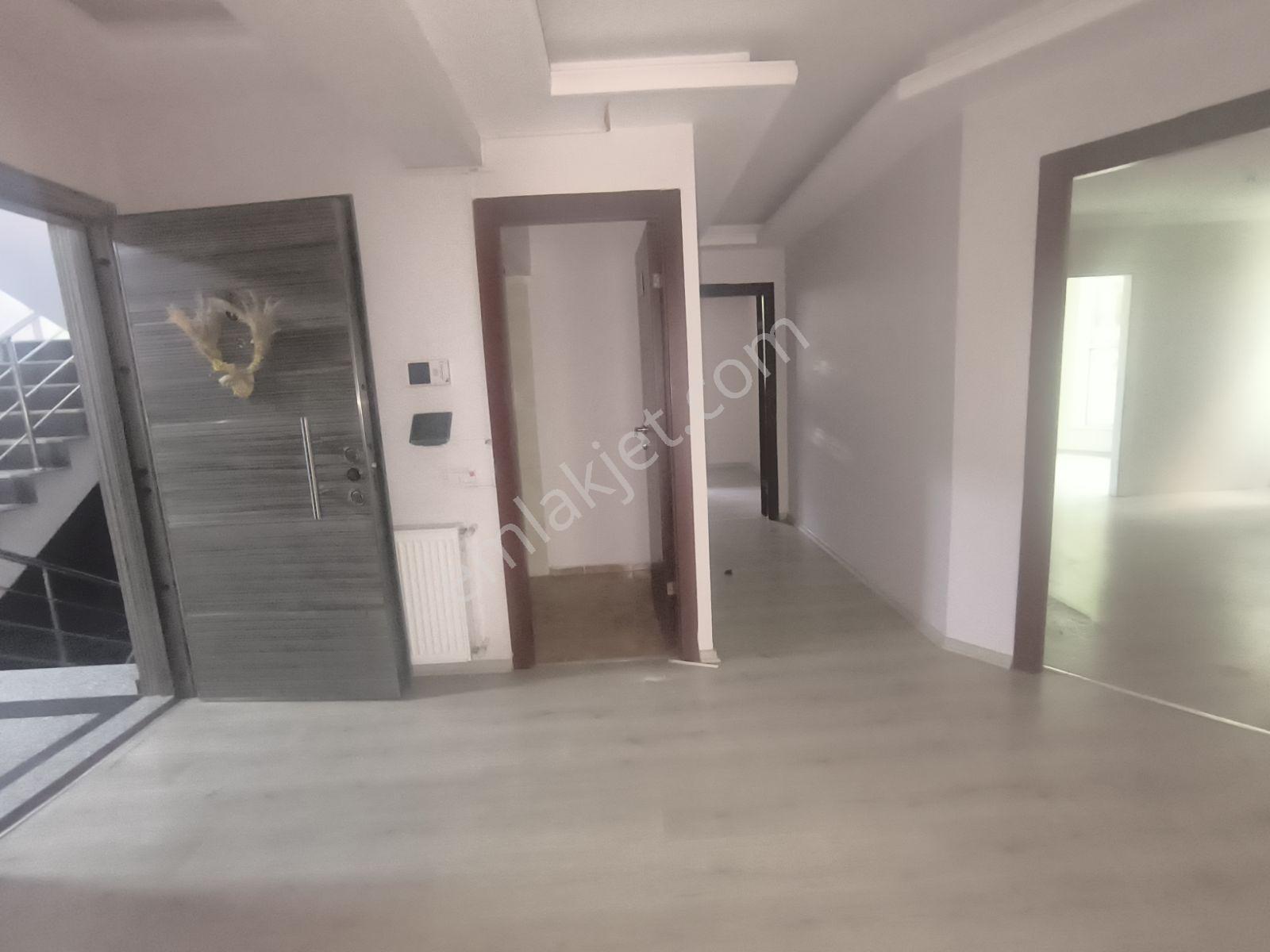Mustafa Kemal'de İş Merkezinde 350 M2 .bahçeli Ofis, - Görsel 6