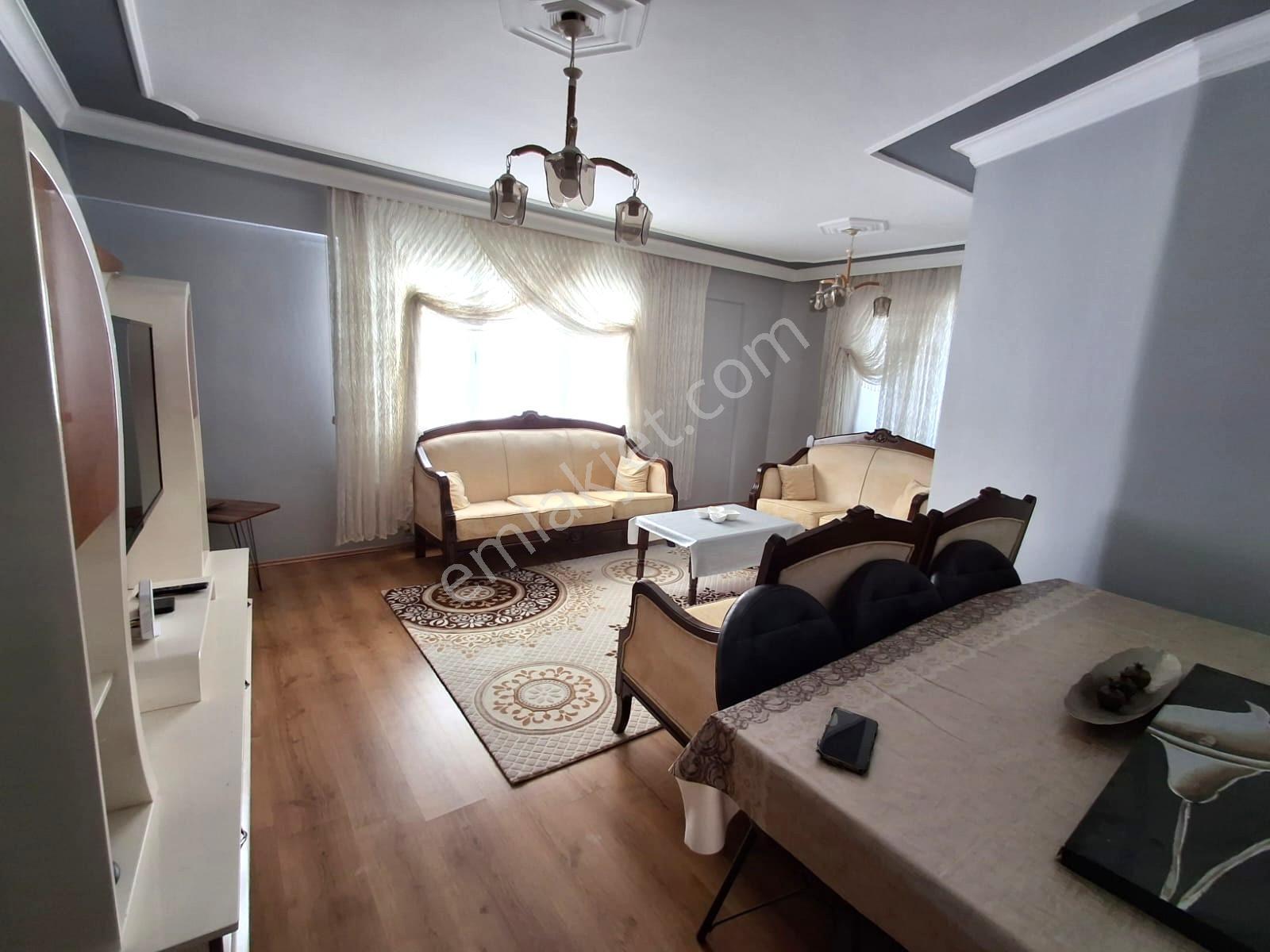 Ulukent 29 Ekim Mahallesinde Eşyalı 3+1 Kiralık Daire - Görsel 4