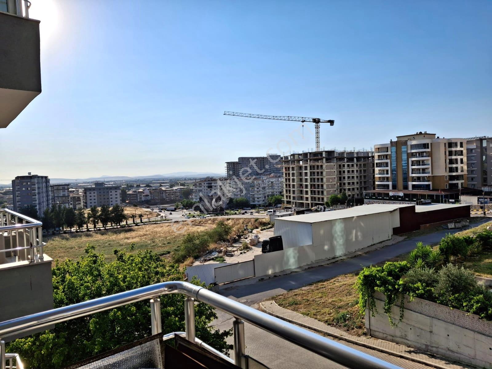 Ulukent 29 Ekim Mahallesinde Eşyalı 3+1 Kiralık Daire - Görsel 29