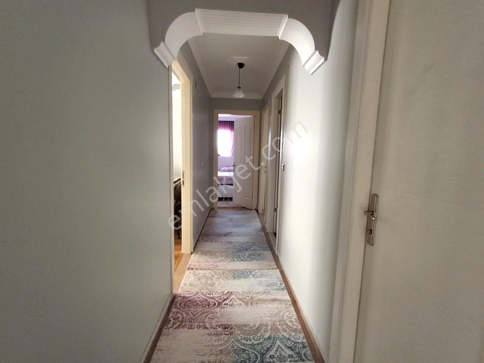 Ulukent 29 Ekim Mahallesinde Eşyalı 3+1 Kiralık Daire - Görsel 24