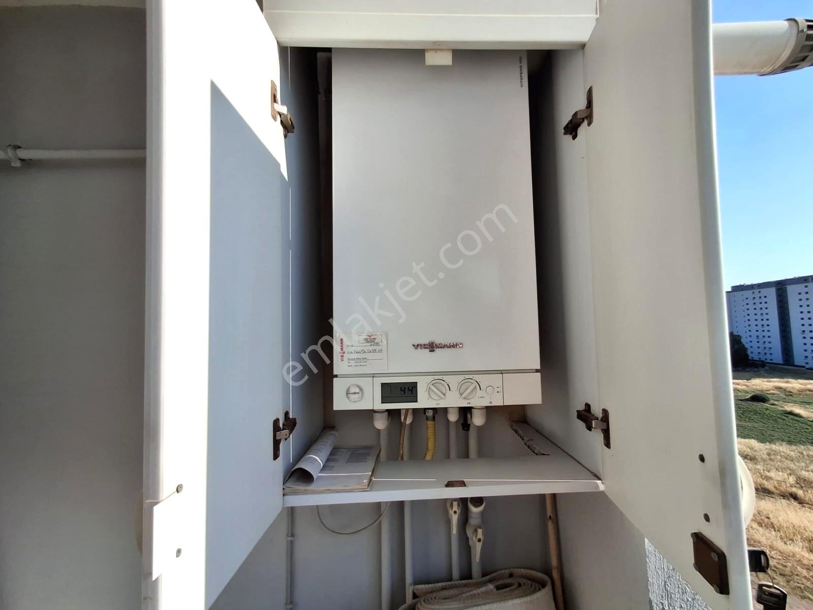 Ulukent 29 Ekim Mahallesinde Eşyalı 3+1 Kiralık Daire - Görsel 34
