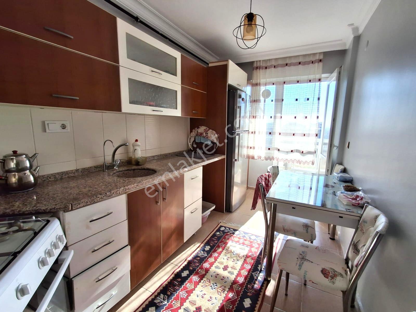 Ulukent 29 Ekim Mahallesinde Eşyalı 3+1 Kiralık Daire - Görsel 5