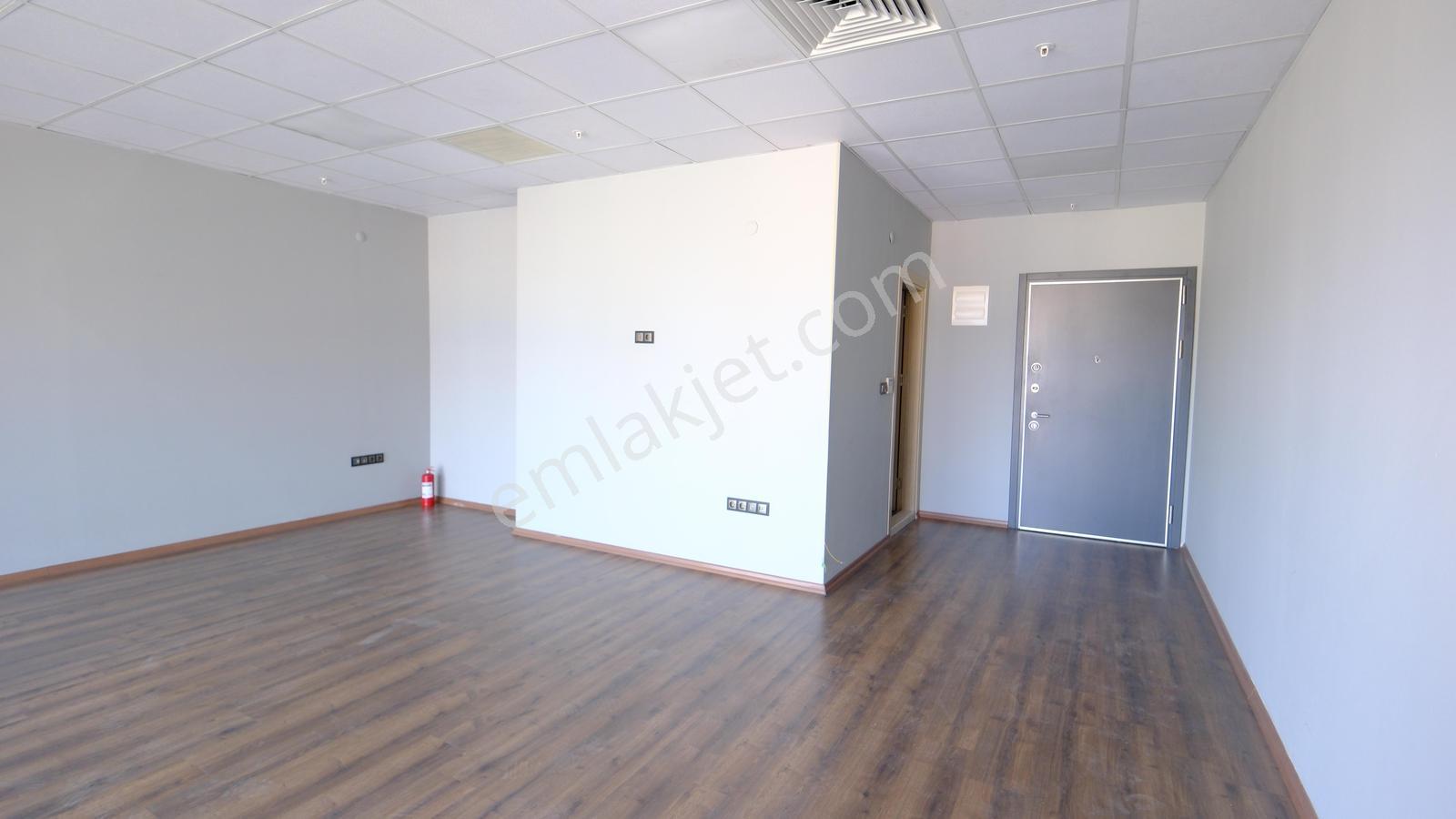 Folkart Time'da Kiralık 1+0 Balkonlu Ofis - Görsel 9