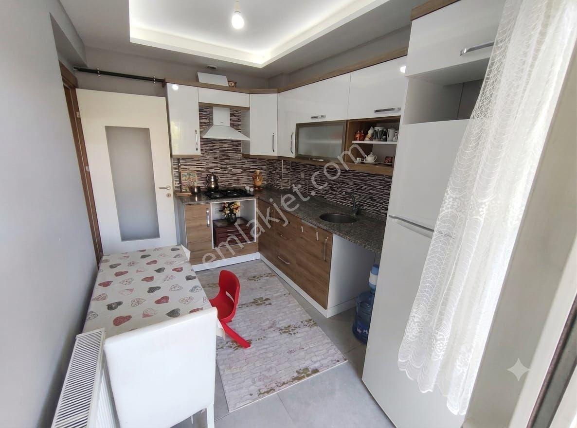 Şirinevler'in En Prestijli Noktasında Site İçerisi Ferah 2+1 Satılık Daire - Görsel 3