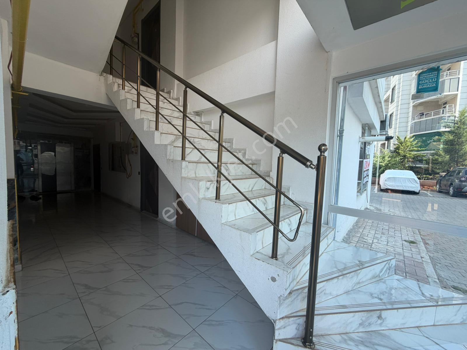 7 Kardeş Emlak'tan Eşyalı Kiralık 1+1 - Görsel 22