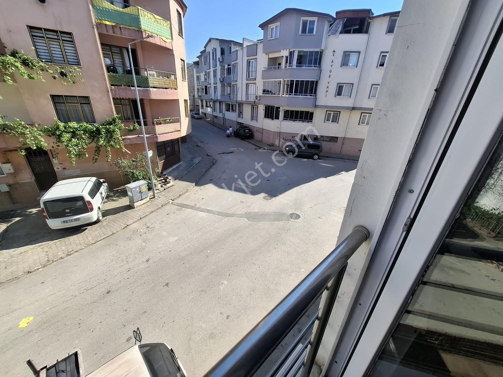 Çalı Merkez'de Kiralık 2+1 Ara Kat Daire - Görsel 15