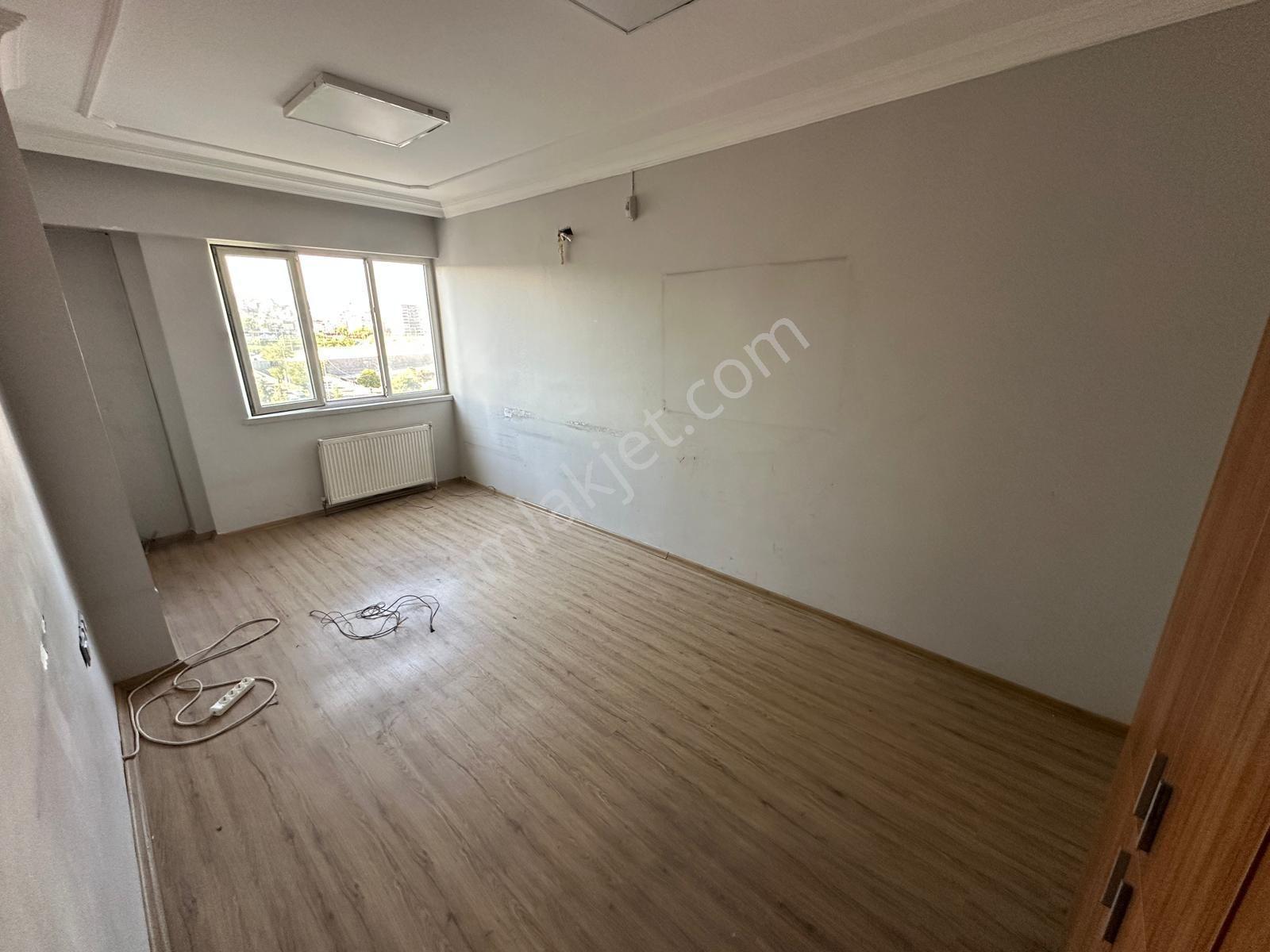 Repa Gayrimenkul Emin Darıcıoğlu'dan Değirmiçem Mah.kiralık Ofis - Görsel 11